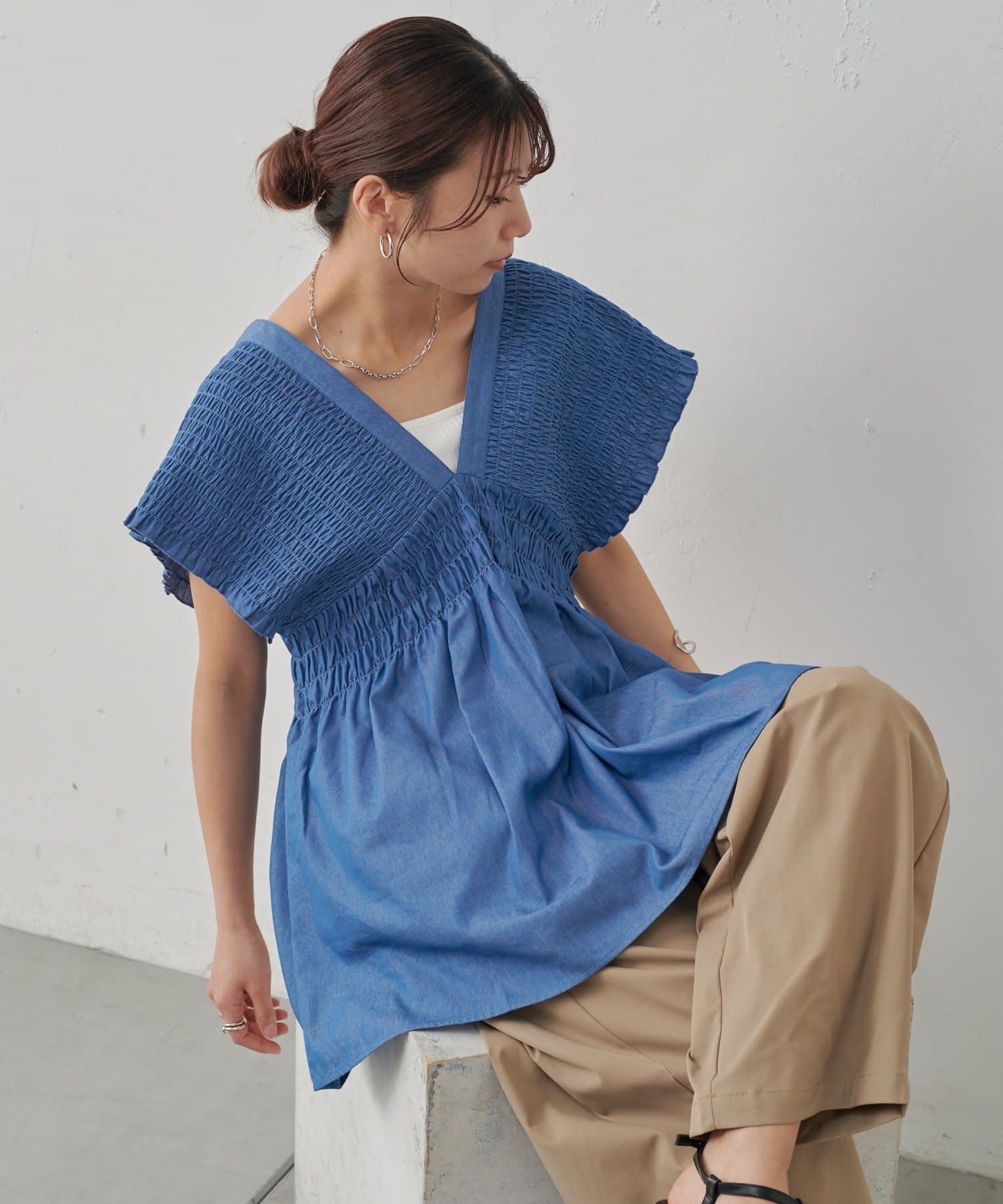 COLONY 2139(コロニー トゥーワンスリーナイン) 【WEB限定】シャーリングデニムチュニック