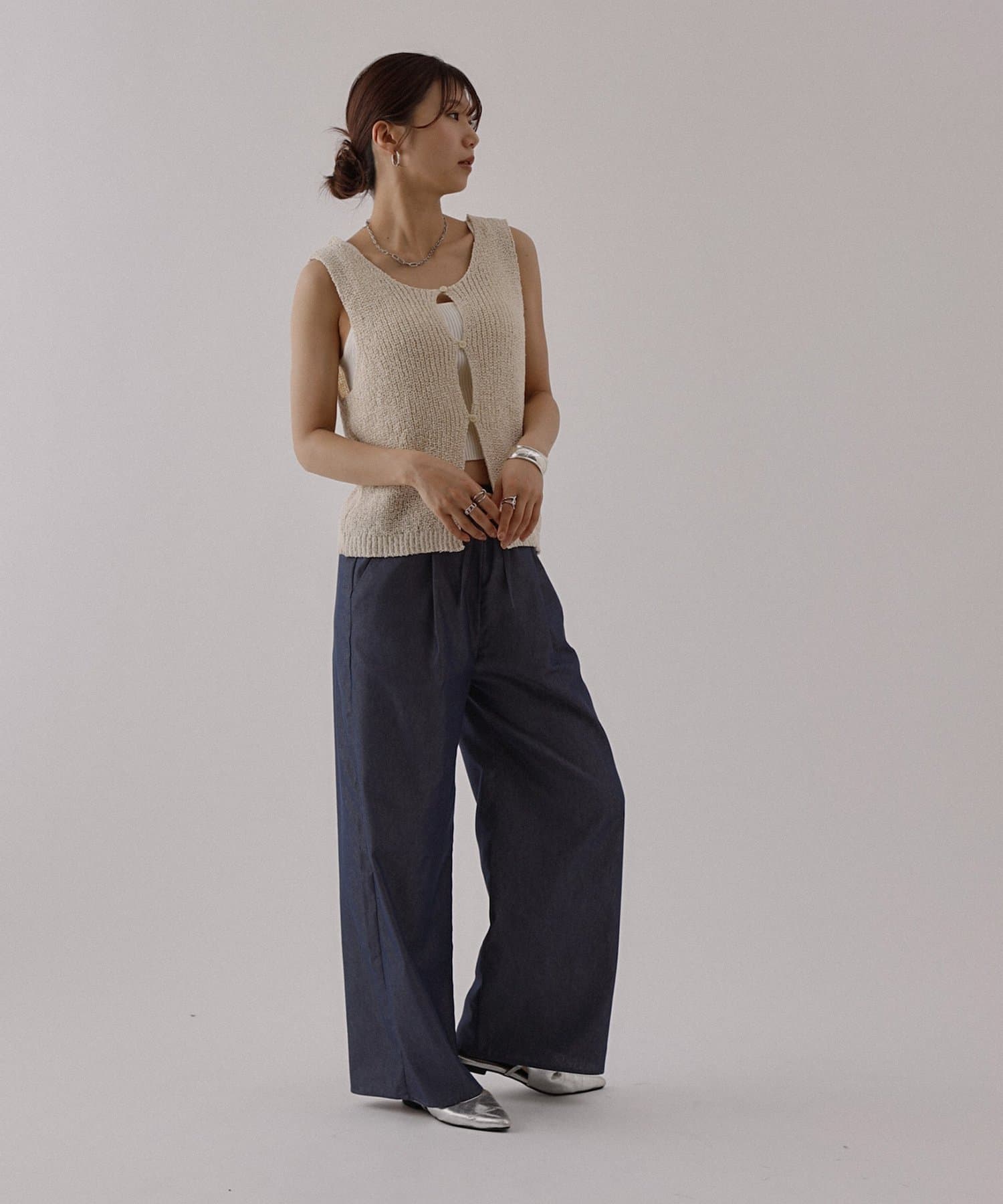 COLONY 2139(コロニー トゥーワンスリーナイン) 【WEB限定/セットアップ対応】タックデニムイージーパンツ