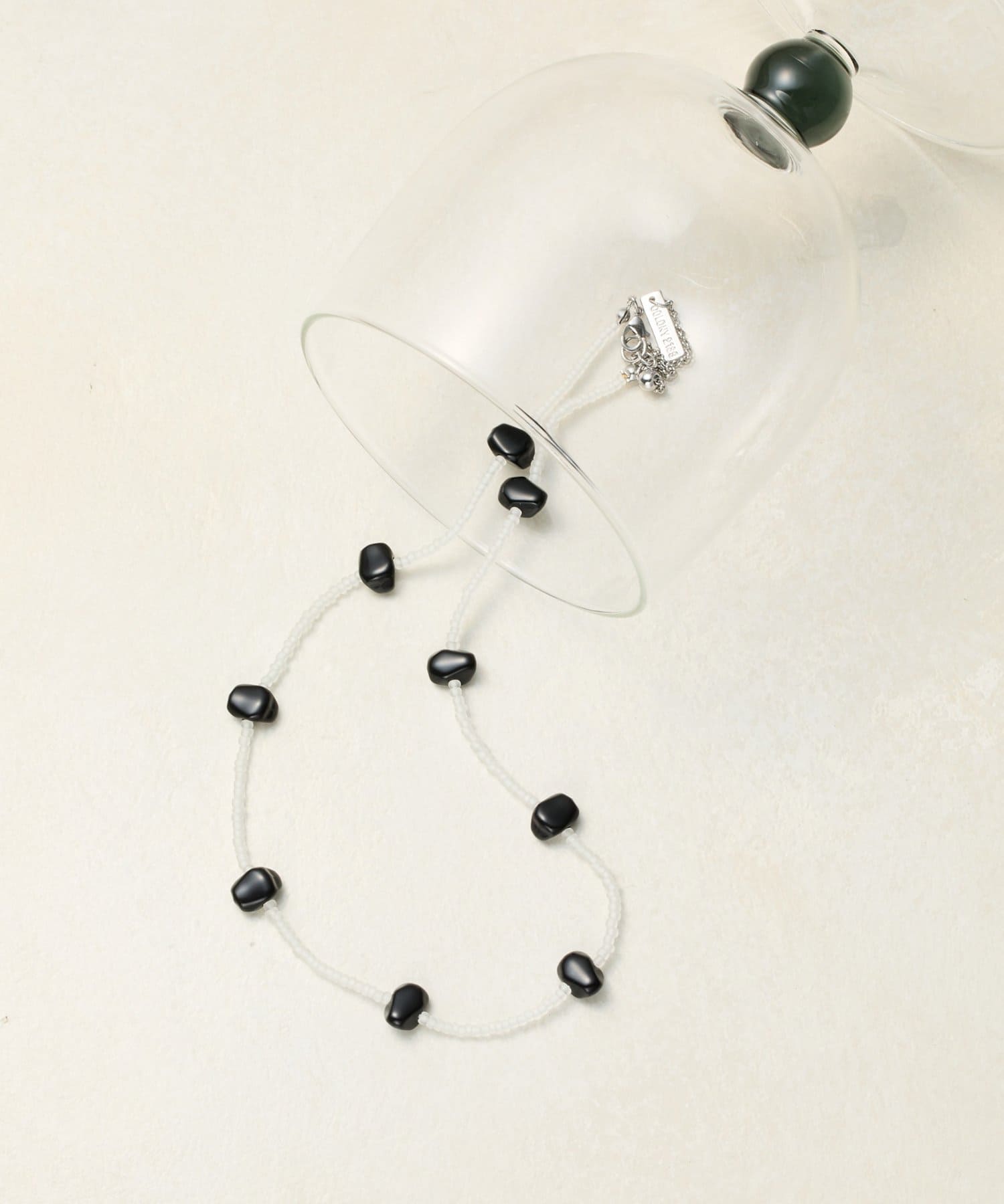 COLONY 2139(コロニー トゥーワンスリーナイン) ニュアンスカラービーズネックレス