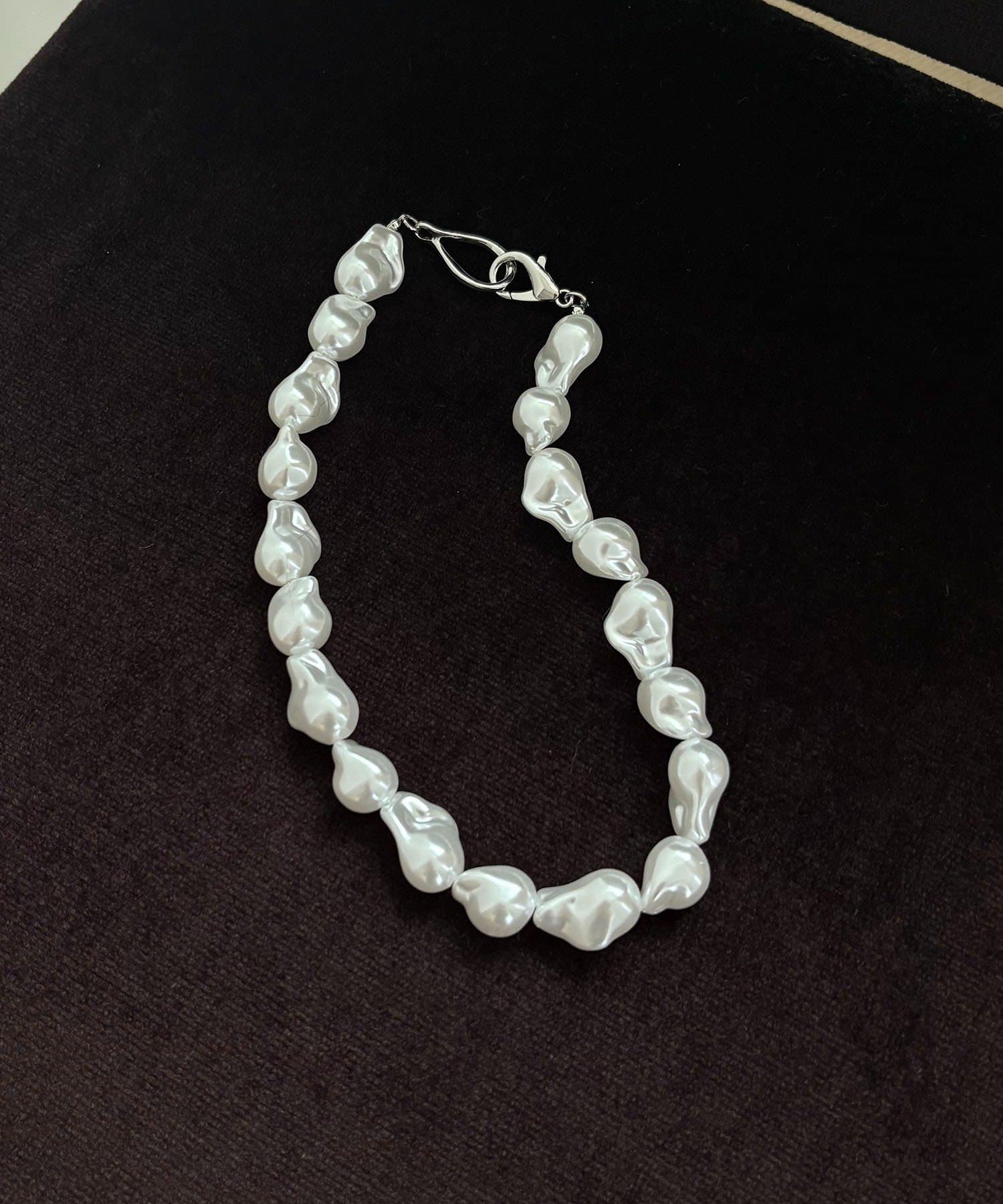 CAPRICIEUX LE'MAGE(カプリシュレマージュ) 〈GOLDY/ゴールディ〉バロックパール風ネックレス