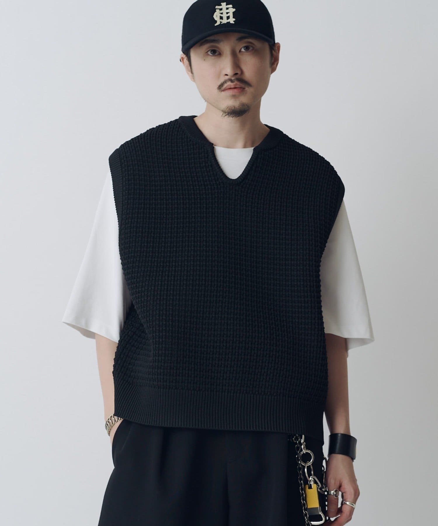 Lui's(ルイス) SURJENT ノースリーブスキッパーニット