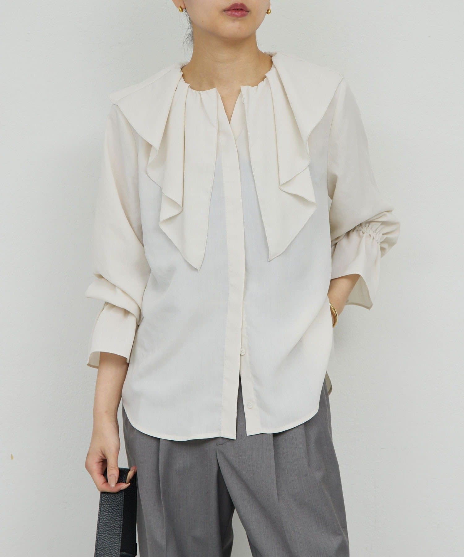 GALLARDAGALANTE(ガリャルダガランテ) ラッフルカラーブラウス