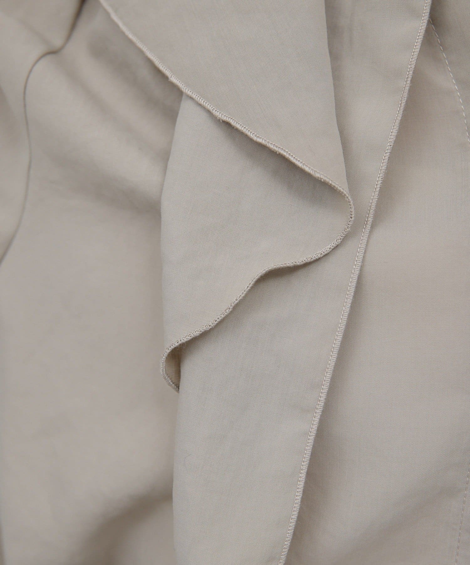 GALLARDAGALANTE(ガリャルダガランテ) ラッフルカラーブラウス