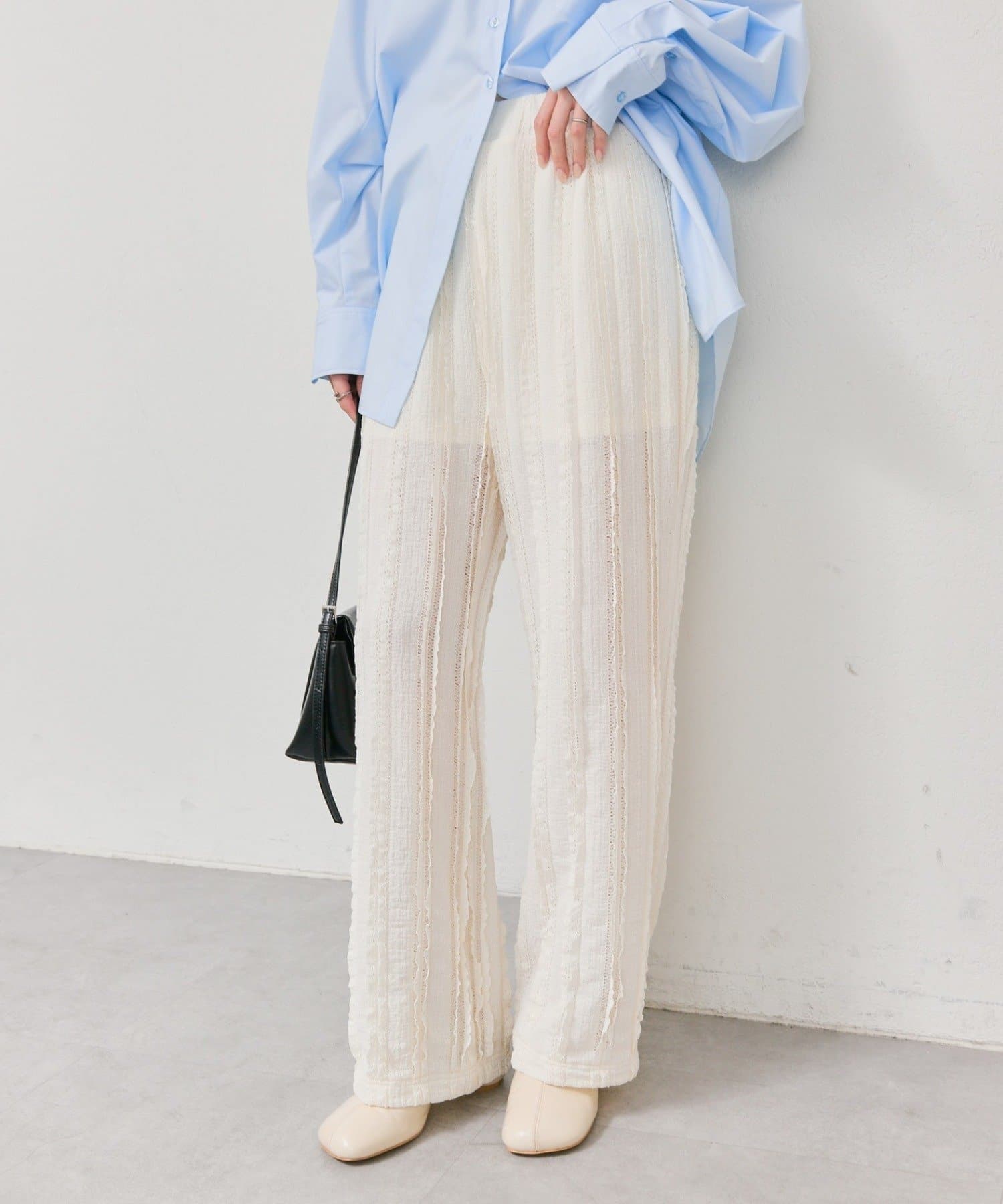 mystic(ミスティック) カットレースフレアパンツ