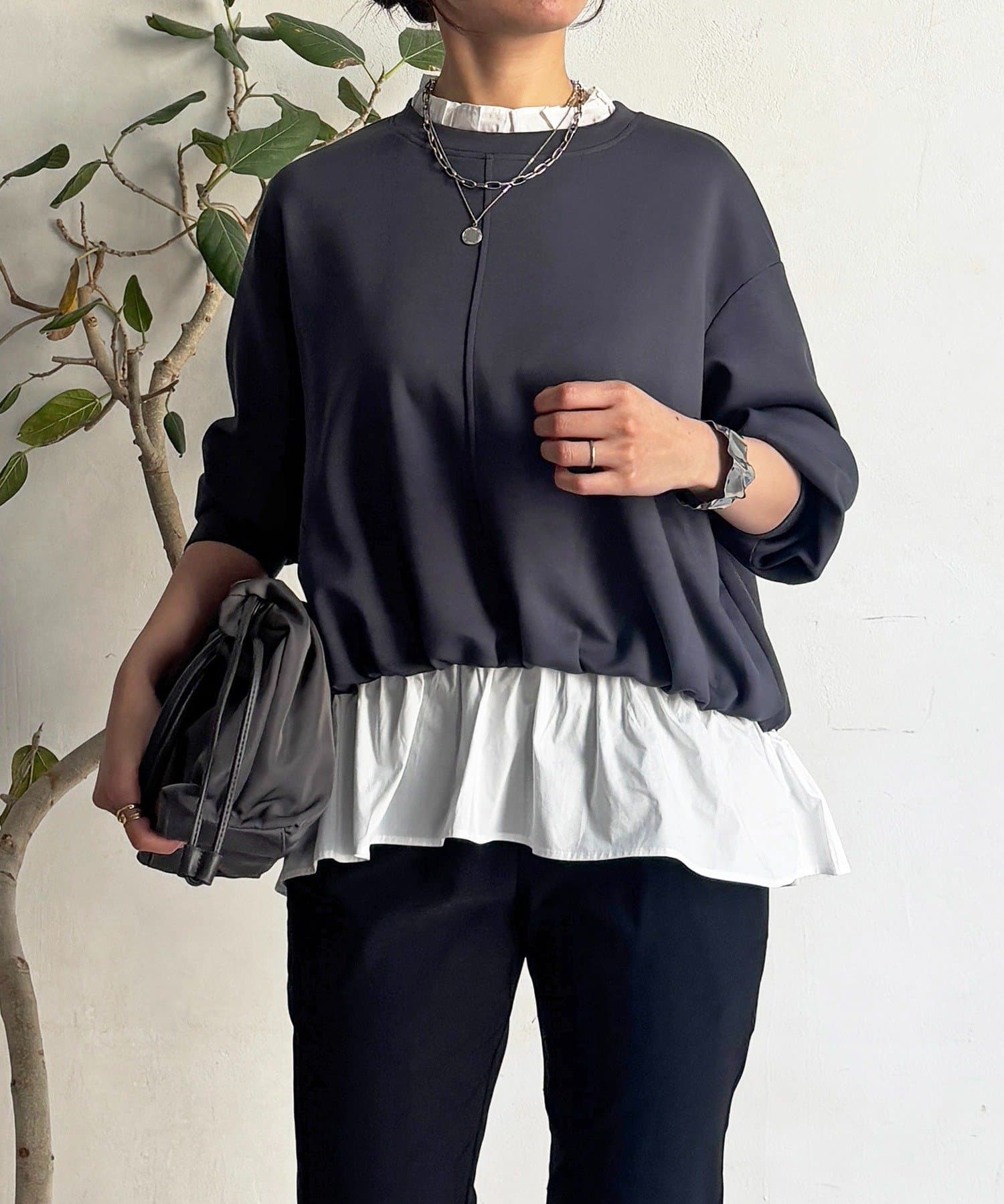 Croisiere(クロジエール) フリルブラウスレイヤード風プルオーバー