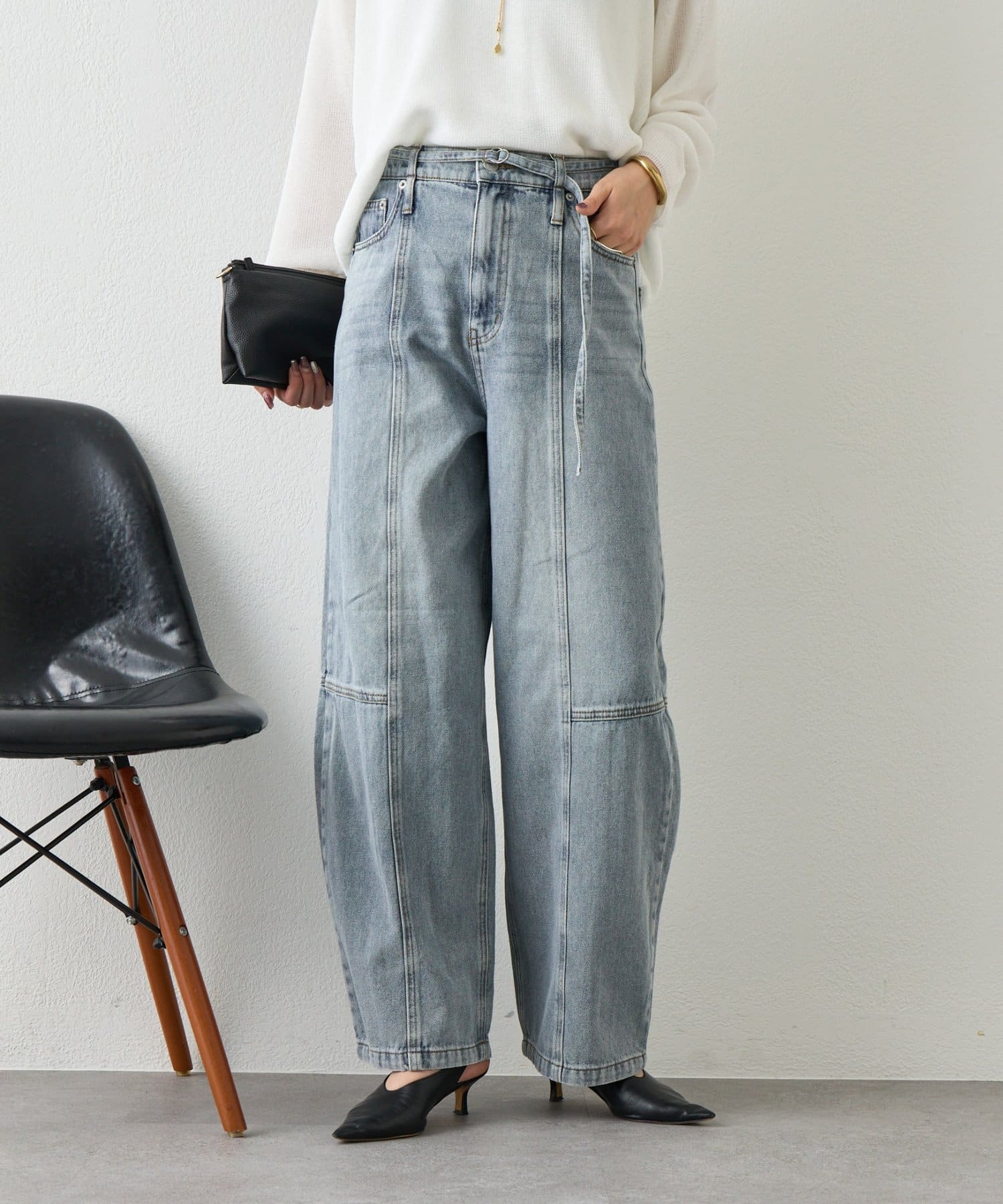 Jena　espace merveilleux(ジェナ　エスパスメルヴェイユ) 【曲線シルエット】細ベルトカーブデニムパンツ