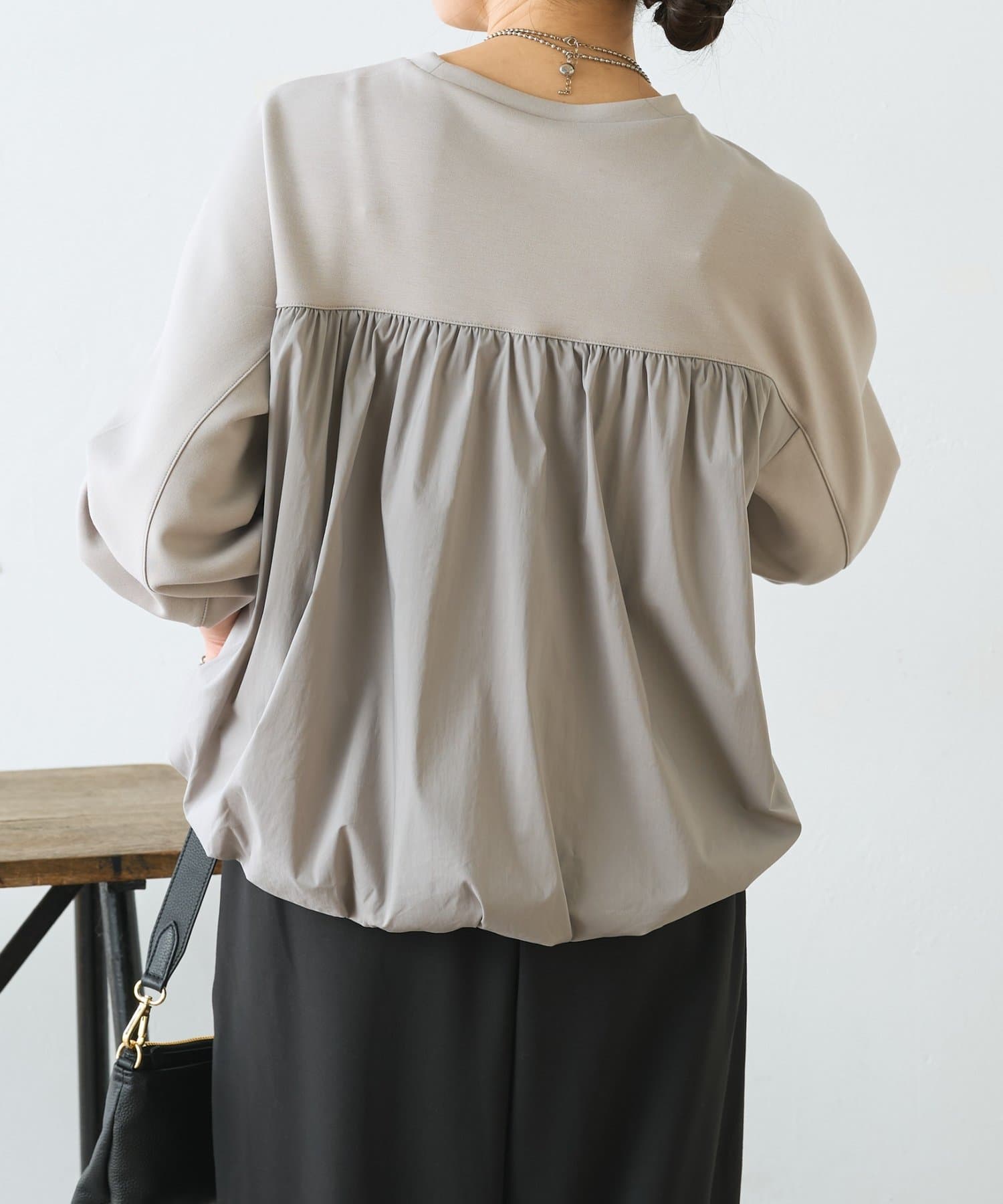 Jena　espace merveilleux(ジェナ　エスパスメルヴェイユ) バックバルーンカットソー