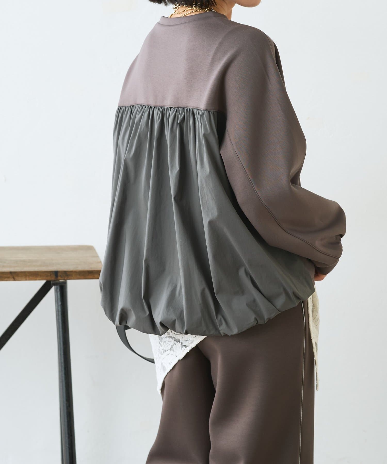 Jena　espace merveilleux(ジェナ　エスパスメルヴェイユ) バックバルーンカットソー