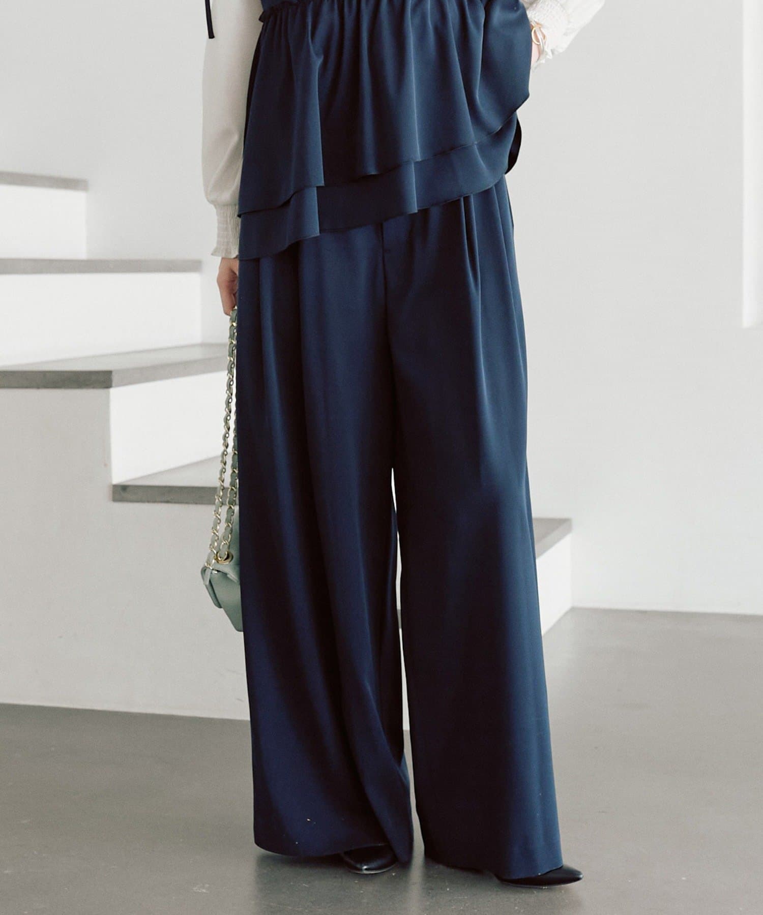 La boutique BonBon(ラブティックボンボン) ベルト付きバギーパンツ