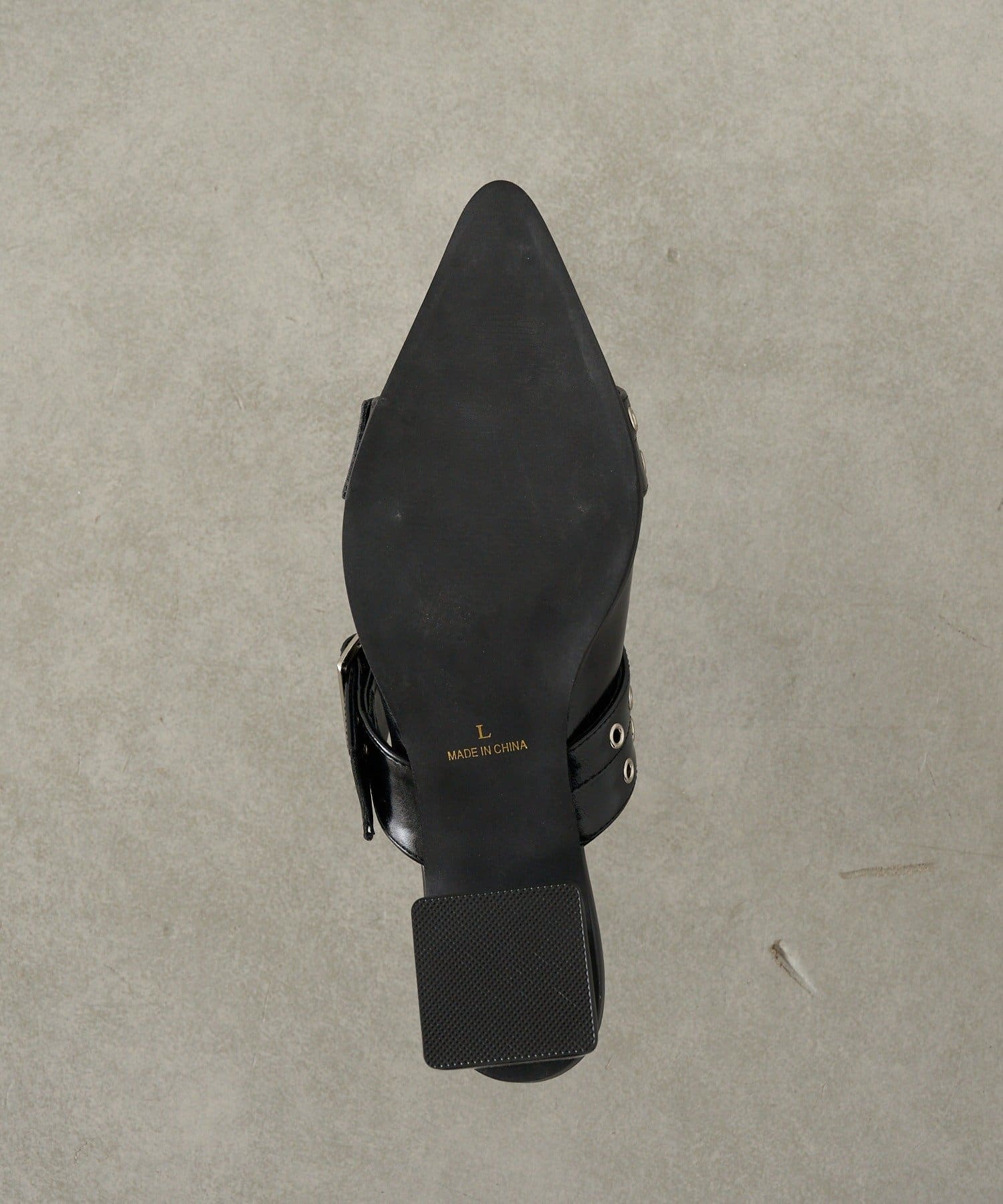 RAY CASSIN(レイカズン) アイレットミュール