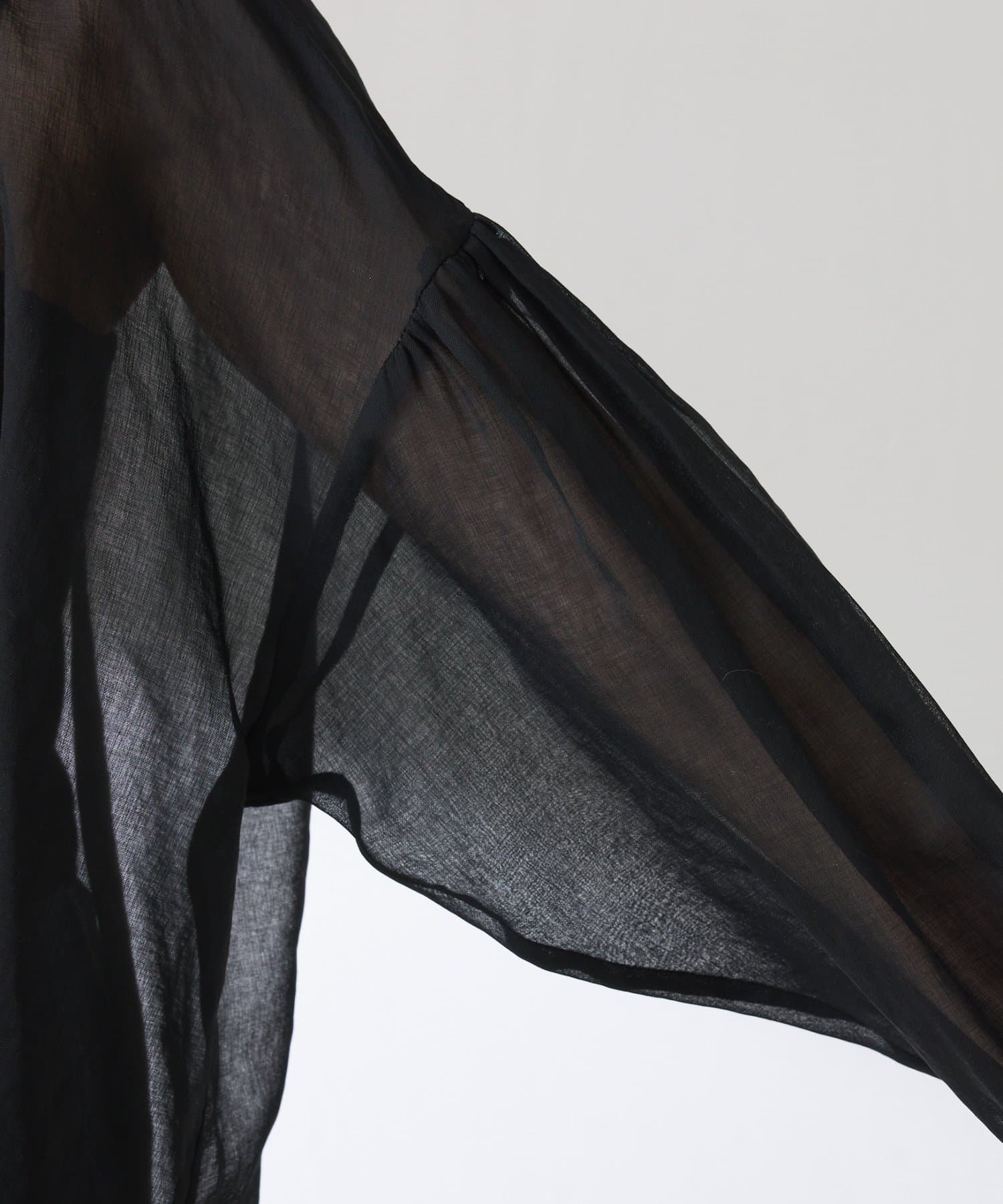 COLLAGE GALLARDAGALANTE(コラージュ ガリャルダガランテ) 【冷房対策◎】スキッパーシアーブラウス