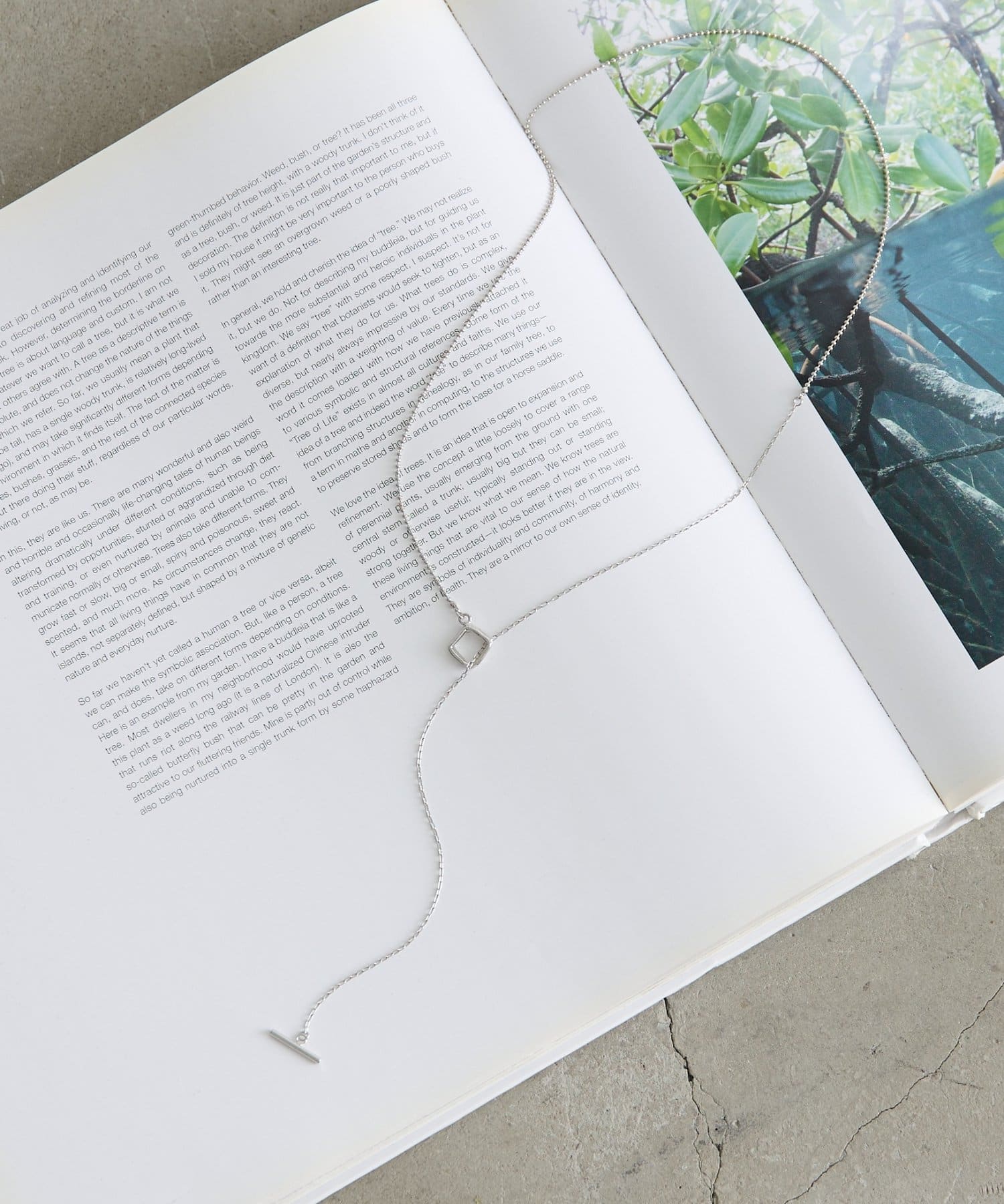 Jena　espace merveilleux(ジェナ　エスパスメルヴェイユ) スクエアパーツネックレス