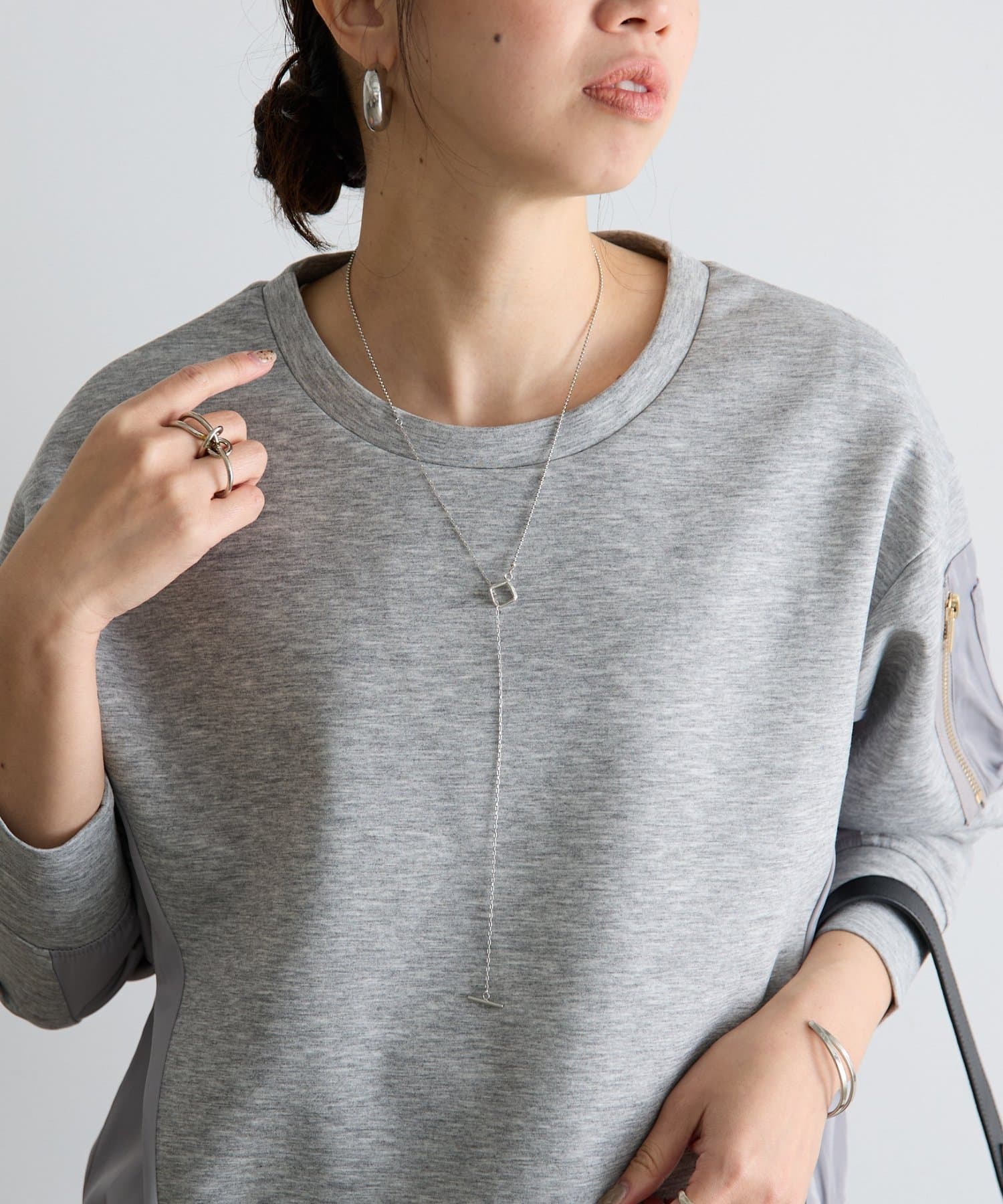 Jena　espace merveilleux(ジェナ　エスパスメルヴェイユ) スクエアパーツネックレス