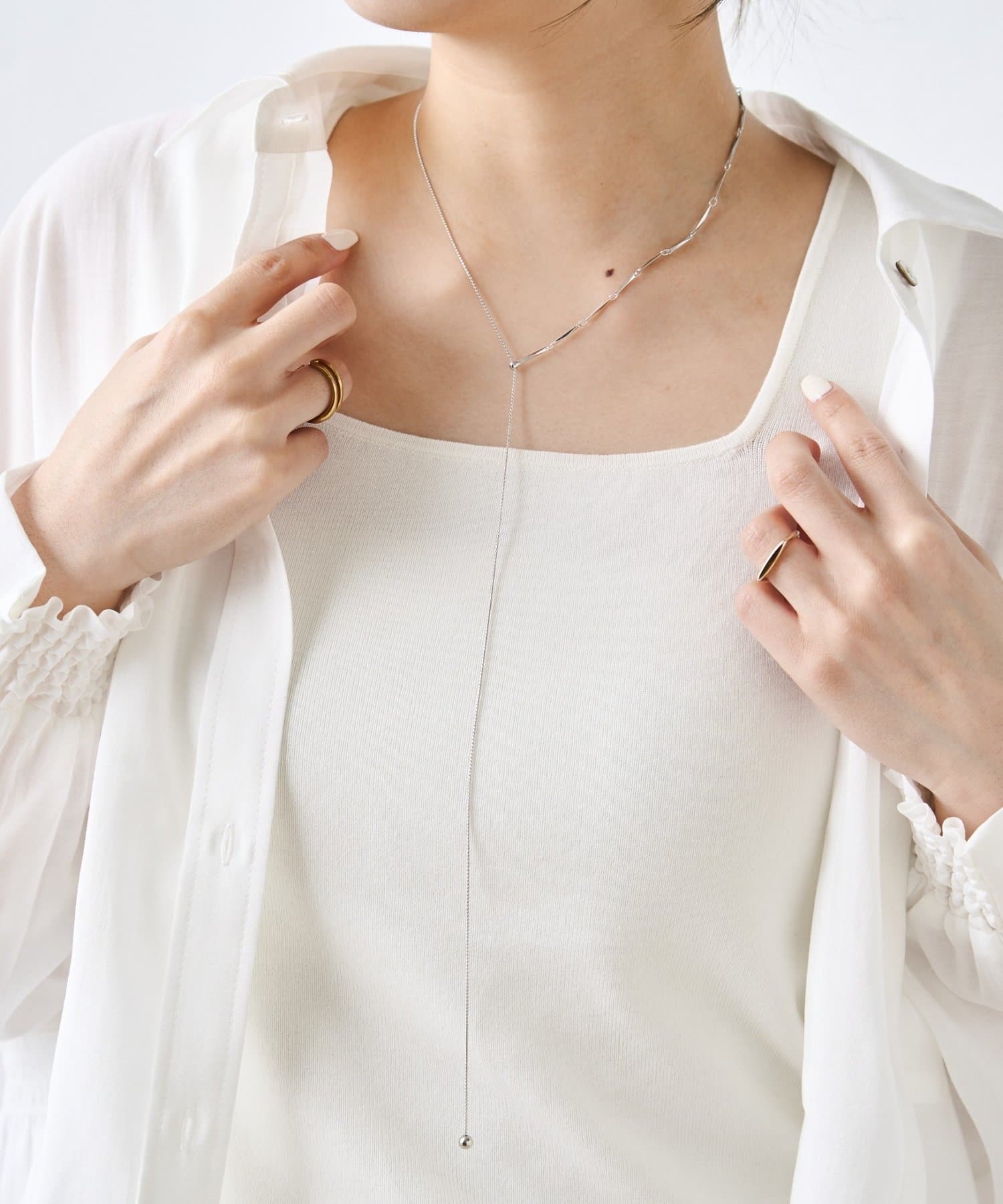 Jena　espace merveilleux(ジェナ　エスパスメルヴェイユ) ナローロングスライドネックレス