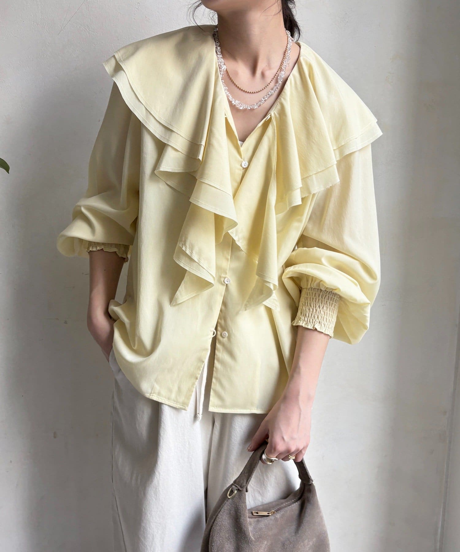 DOUDOU(ドゥドゥ) ラッフルブラウス