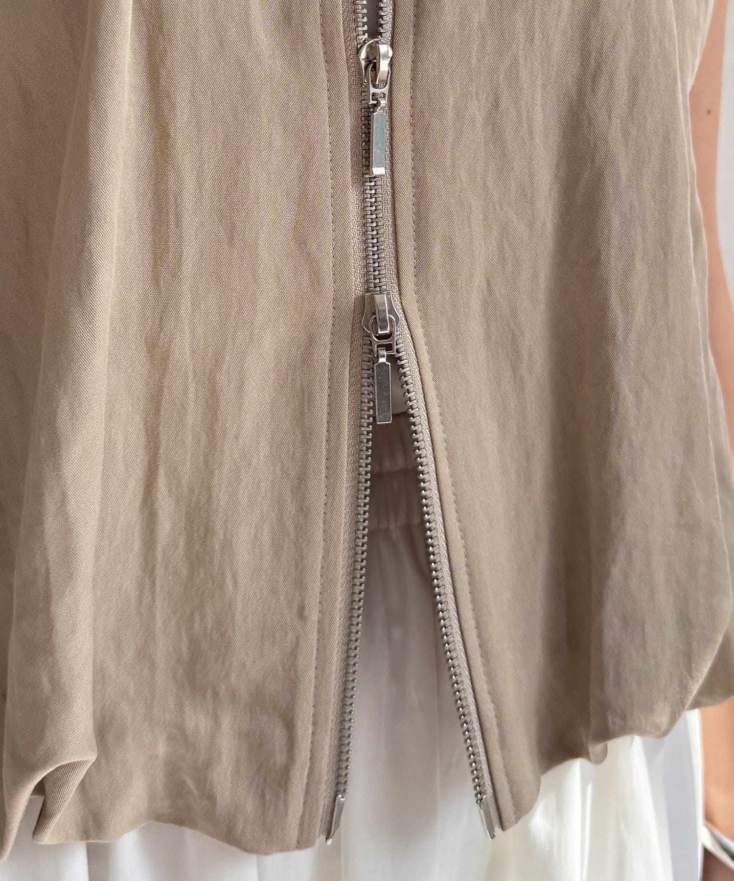 DOUDOU(ドゥドゥ) 【WEB限定/セットアップ可能】ダブルジップバルーンジレ