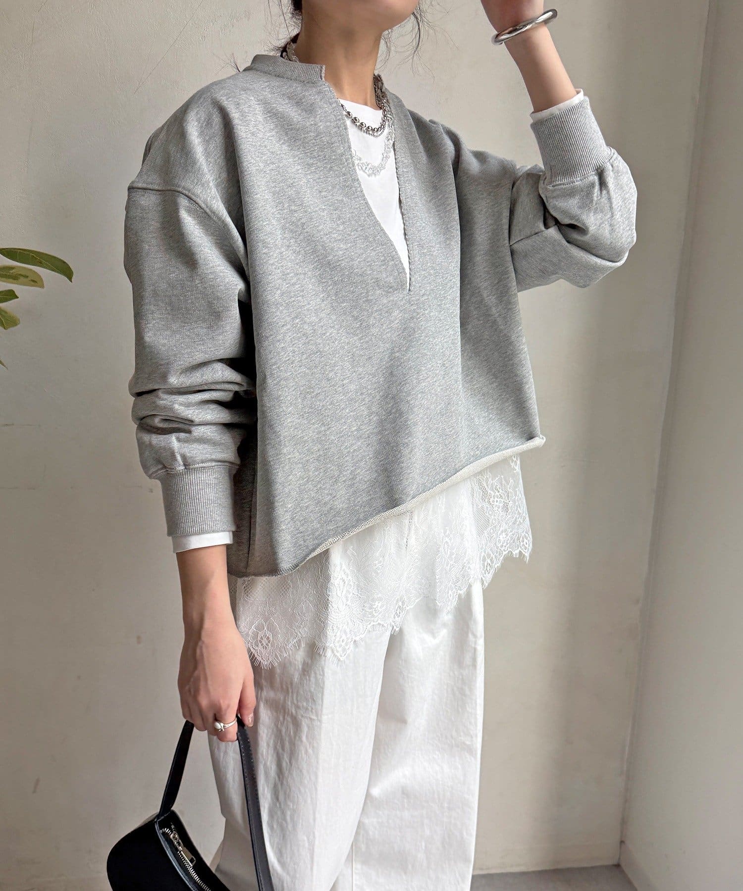 DOUDOU(ドゥドゥ) 【WEB限定】Vネック裏毛×レースロンTEEセット