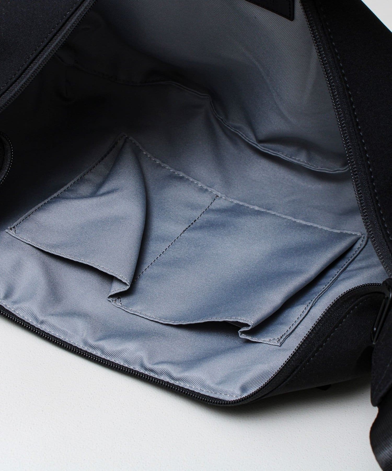 FREDY & GLOSTER(フレディ アンド グロスター) 【Un coeur/アンクール】CROISSANT SHOULDER