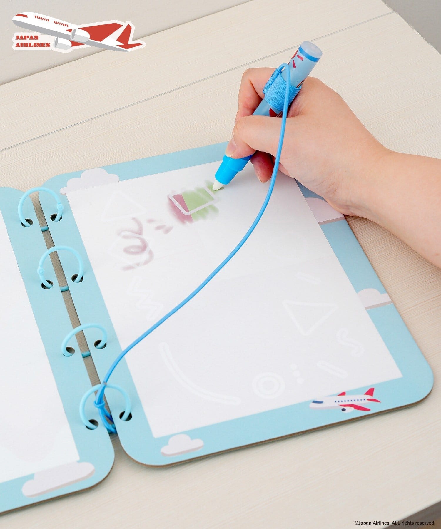 3COINS(スリーコインズ) 水で描けるお絵かきブック／JAPAN AIRLINES