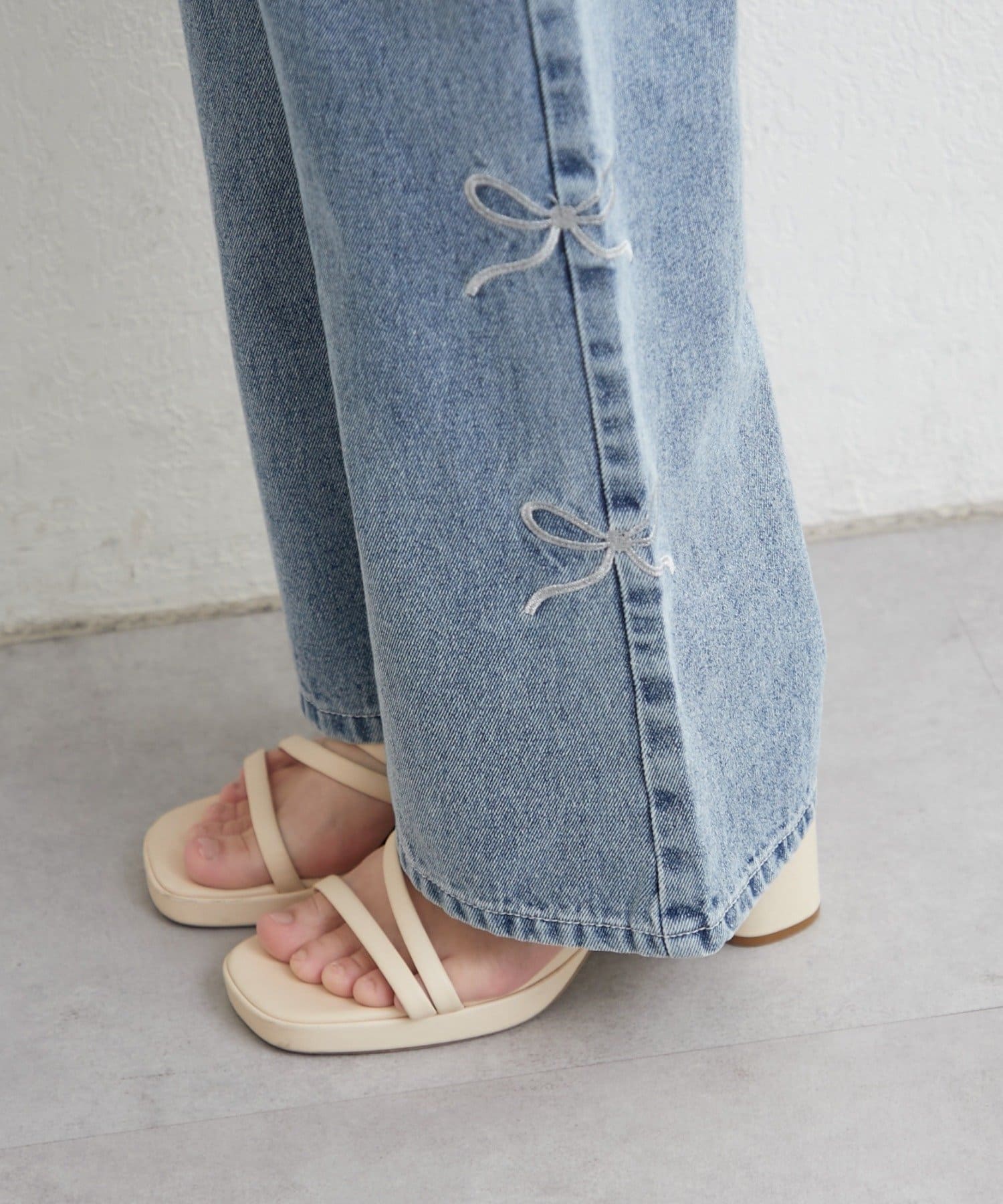 Remind me and forever(リマインドミーアンドフォーエバー) NICEなアソートストレートデニム