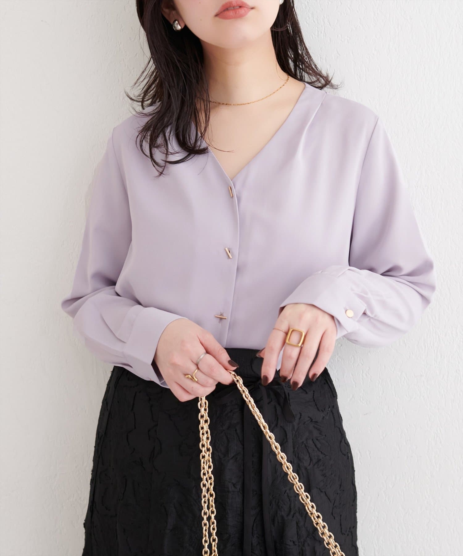 natural couture(ナチュラルクチュール) プチプラバー釦とろみブラウス