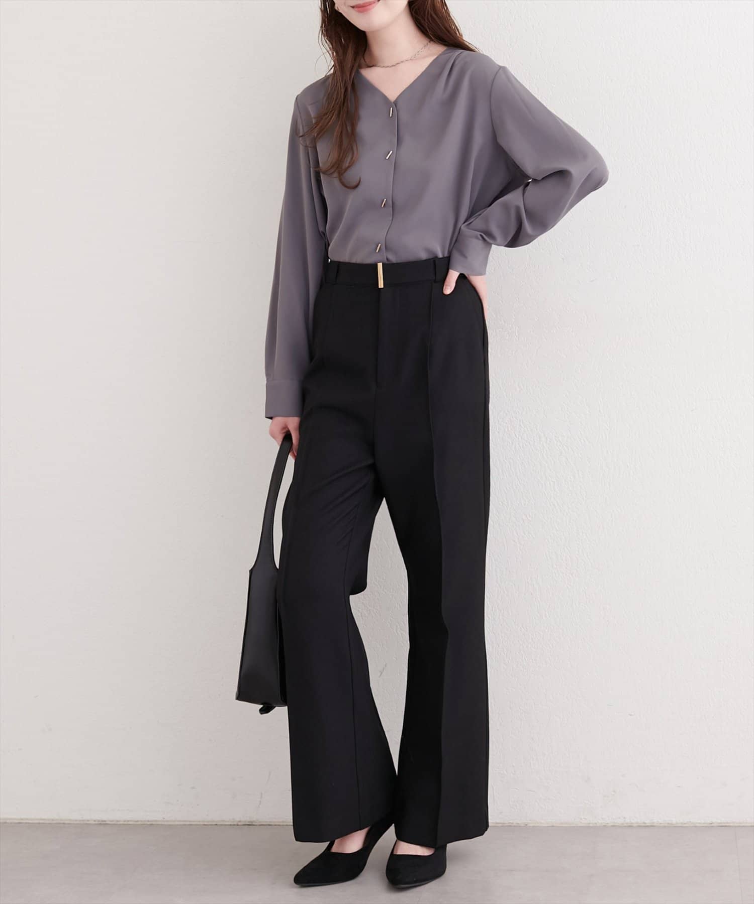 natural couture(ナチュラルクチュール) プチプラバー釦とろみブラウス