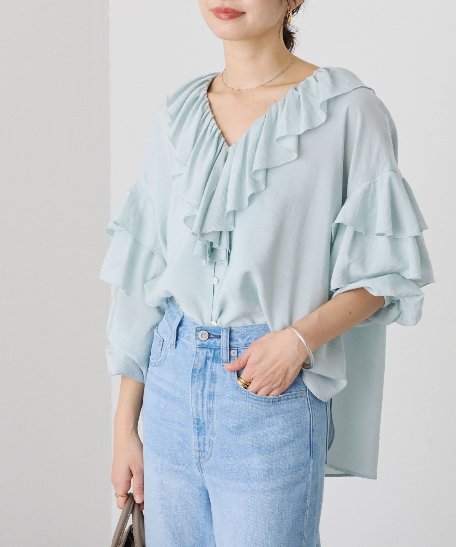 RIVE DROITE(リヴドロワ) 予約【着映え】フリルディテールブラウス