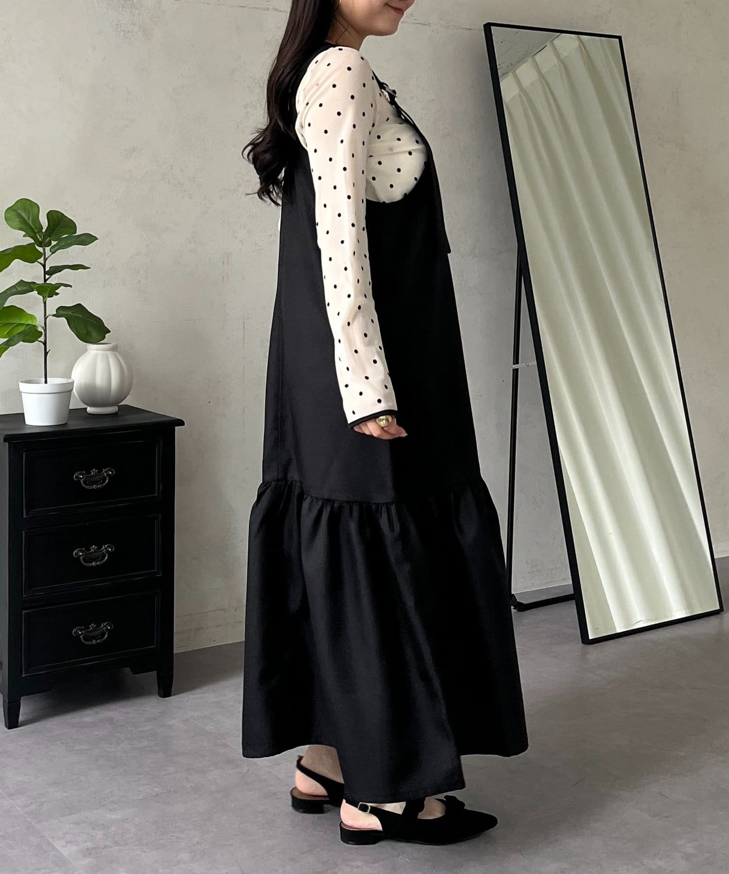 prose verse(プロズヴェール) 裾フリルVネックジャンスカ