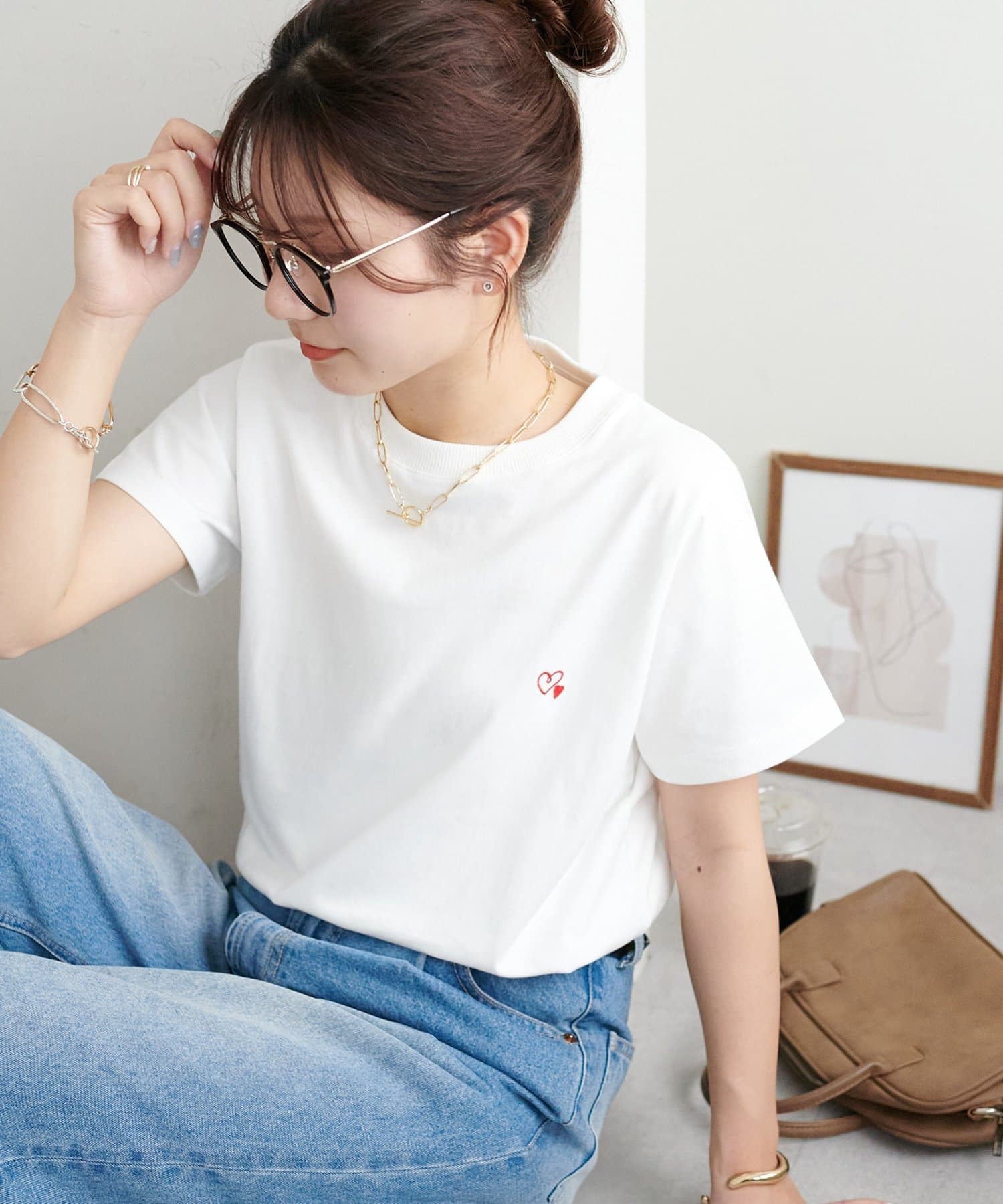 DISCOAT(ディスコート) 【WEB限定】線抜きハート刺繍コンパクト半袖Tシャツ