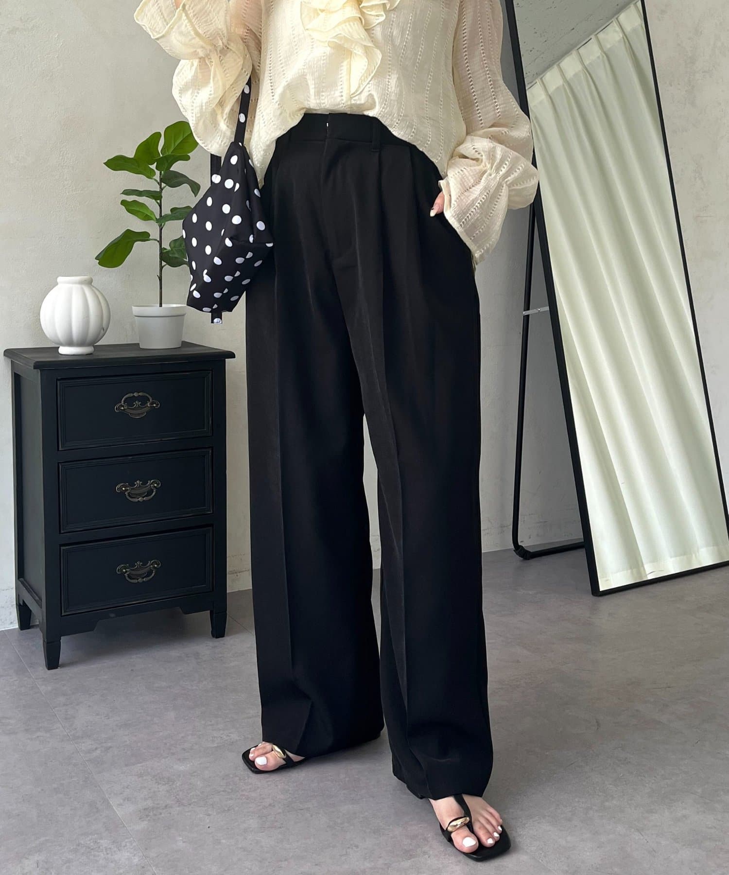 prose verse(プロズヴェール) センタープレスダブルタックパンツ