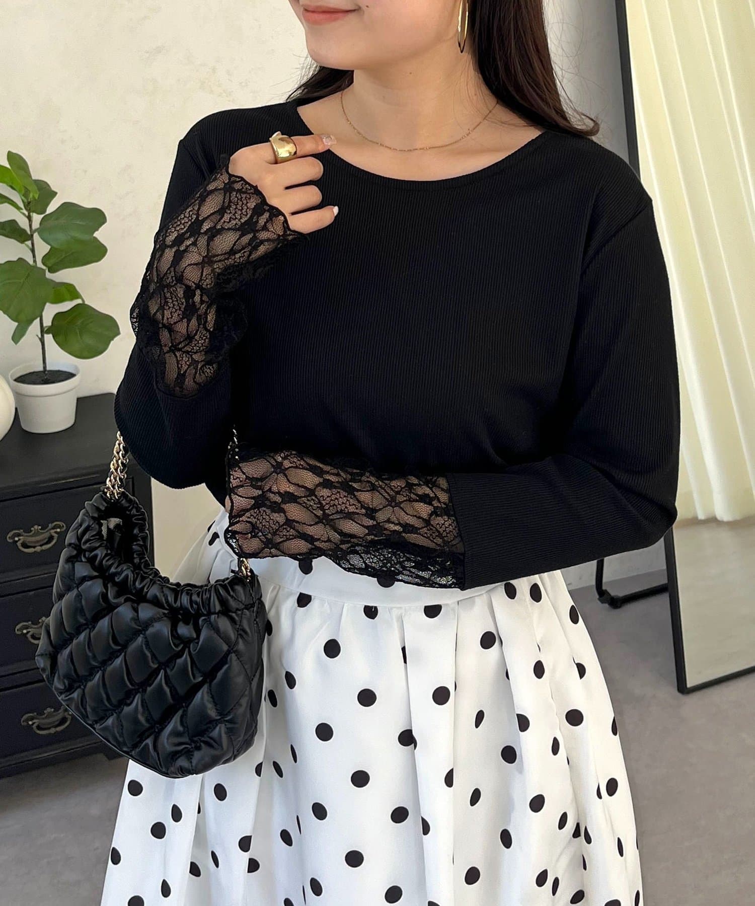 prose verse(プロズヴェール) 袖レース切替トップス