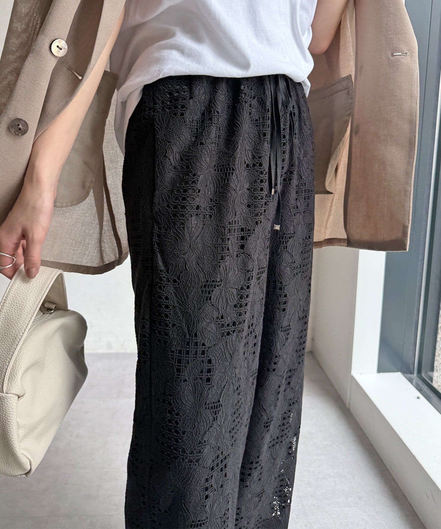 DOUDOU(ドゥドゥ) 【WEB限定】フラワーコードレースイージーパンツ