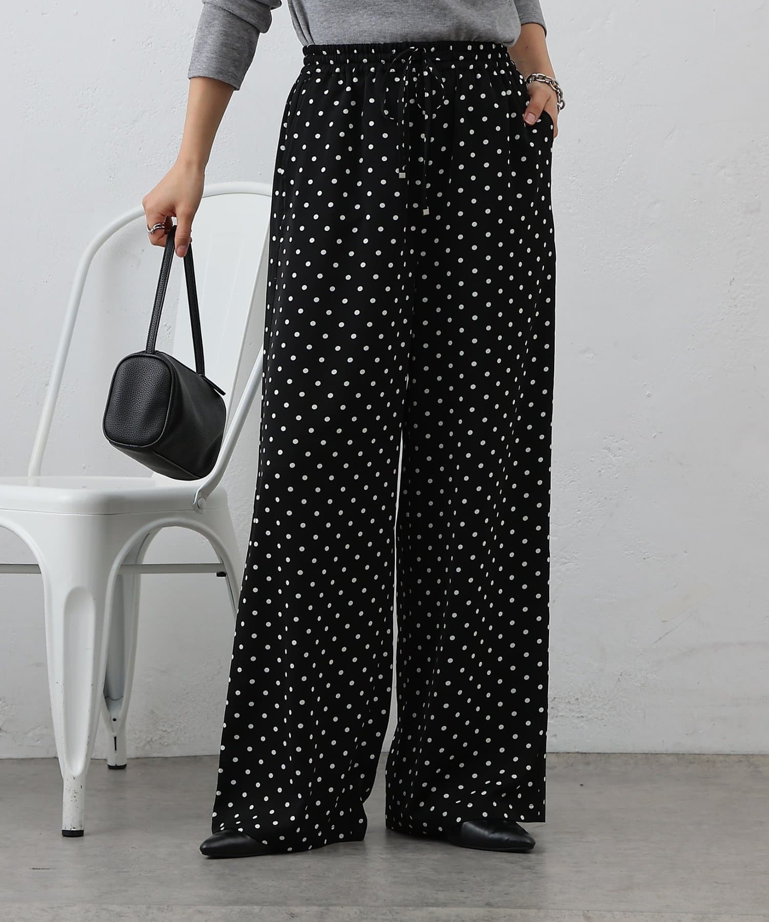 COLONY 2139(コロニー トゥーワンスリーナイン) ポルカドットイージーパンツ