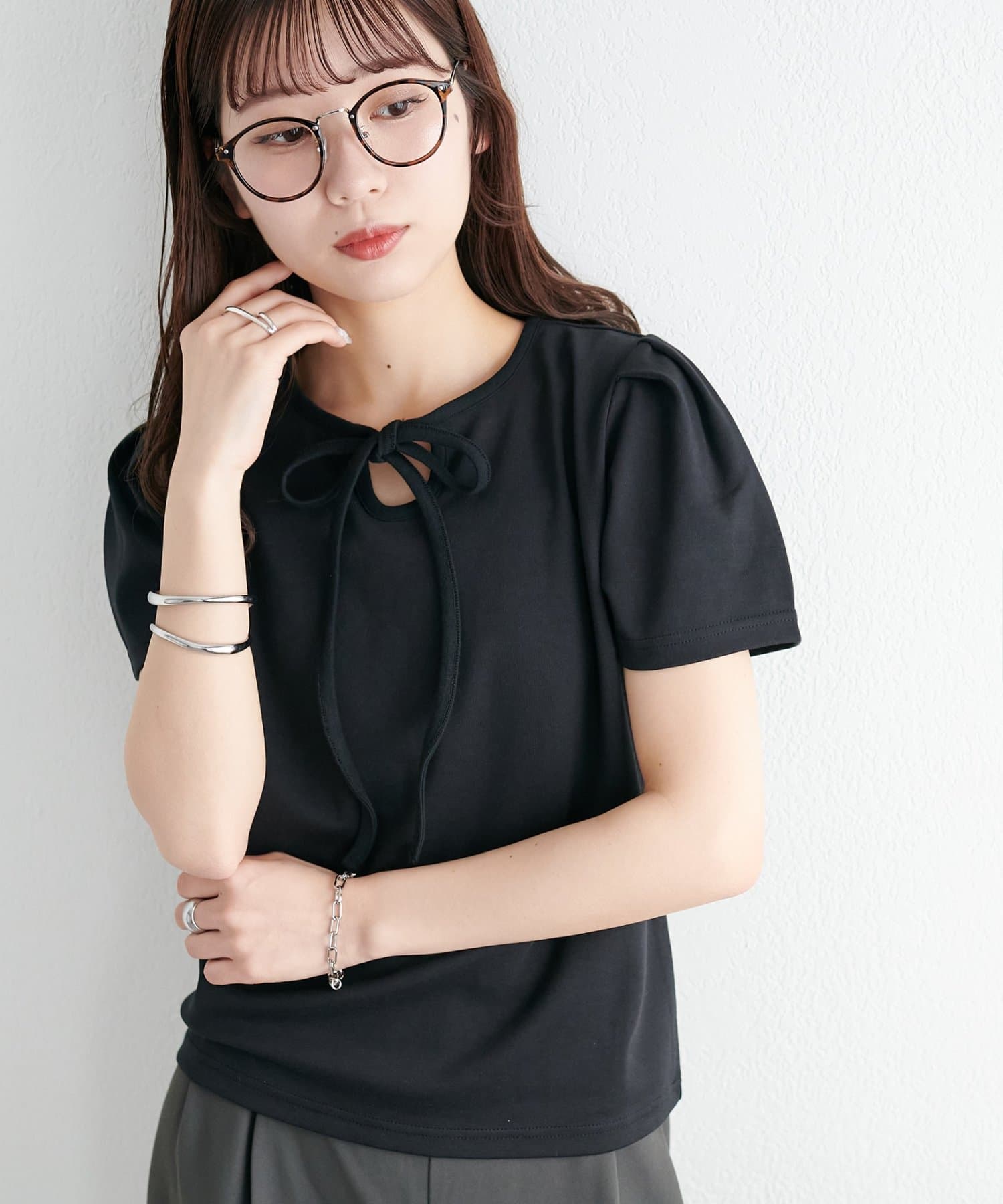 DISCOAT(ディスコート) 【WEB限定】前リボン半袖Tシャツ