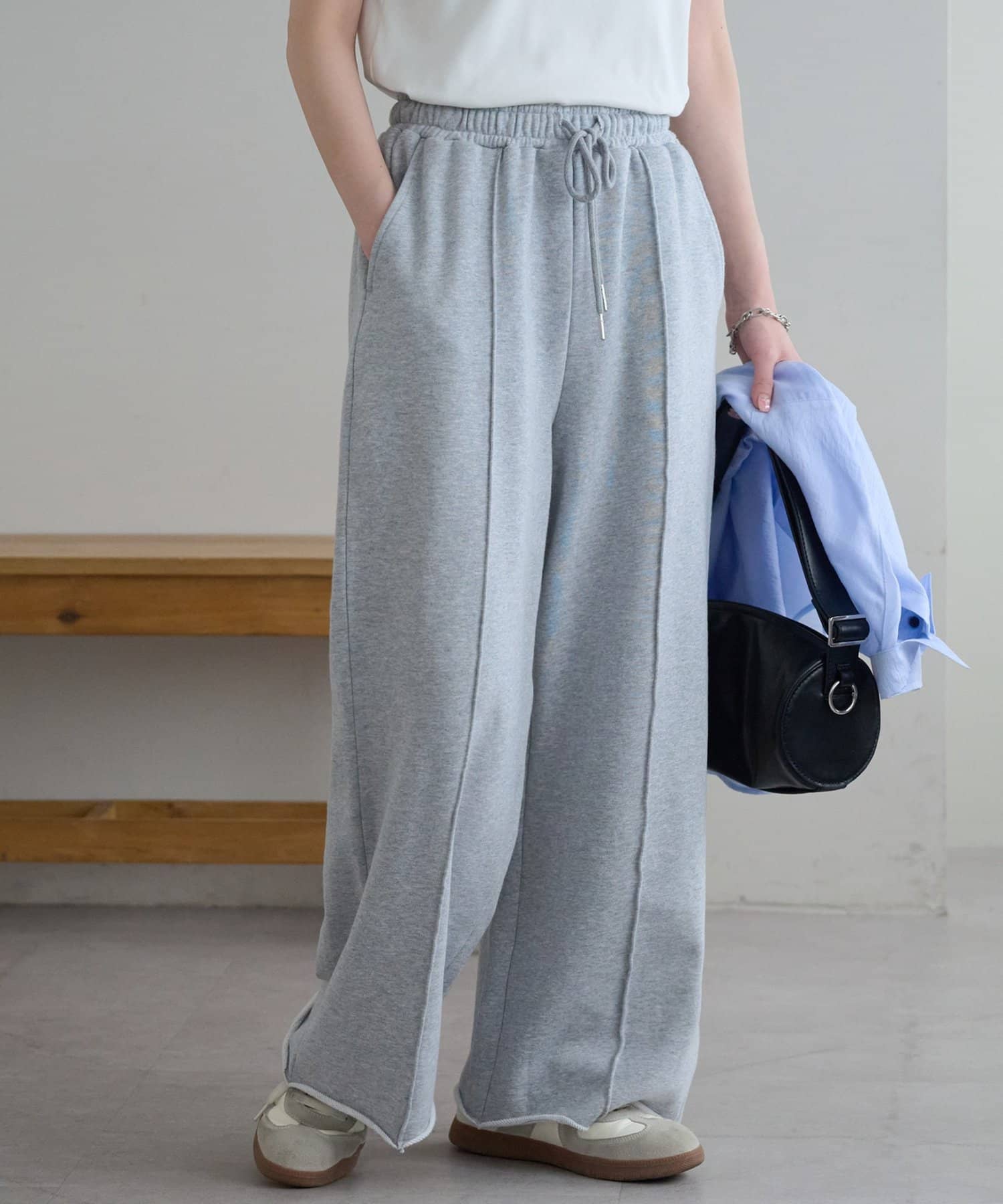 DISCOAT(ディスコート) 【WEB限定】裏毛センタープレスワイドパンツ