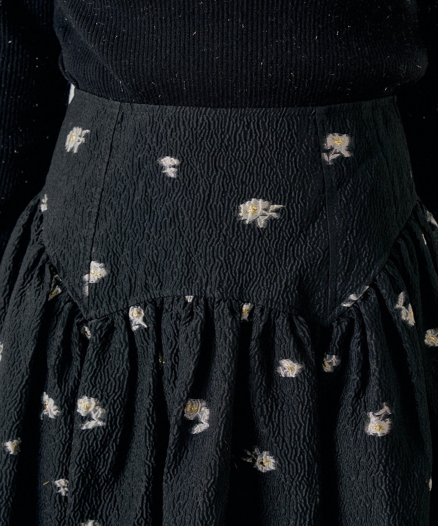 Chico(チコ) 【SALON by Chico】フラワージャガードボリュームフレアスカート