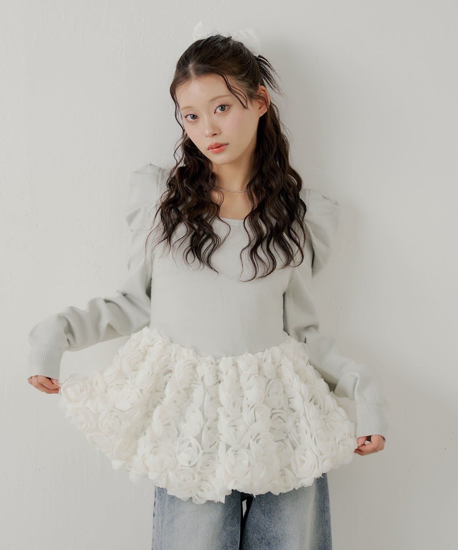 Chico(チコ) 【SALON by Chico】パワショルローズペプラムニット