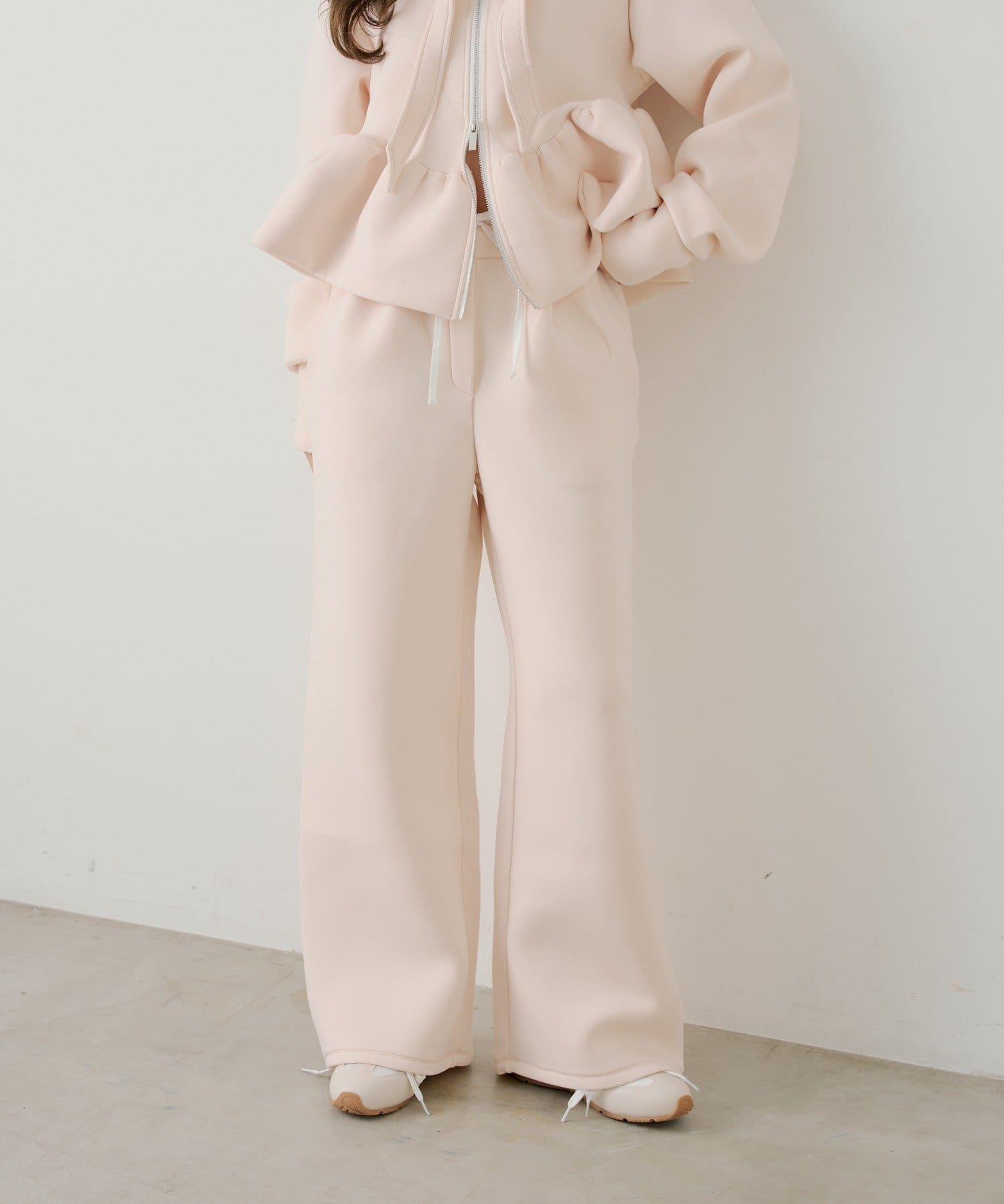 Chico(チコ) 【SALON by Chico/セットアップ対応】ダブルタックスウェットストレートパンツ