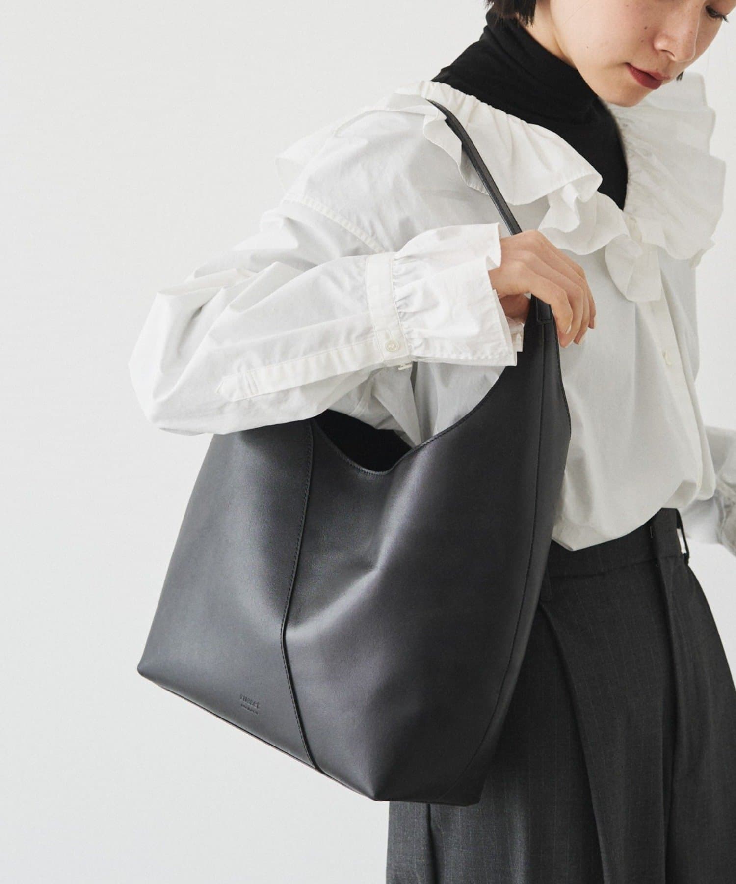 russet(ラシット) スムースレザートートバッグ