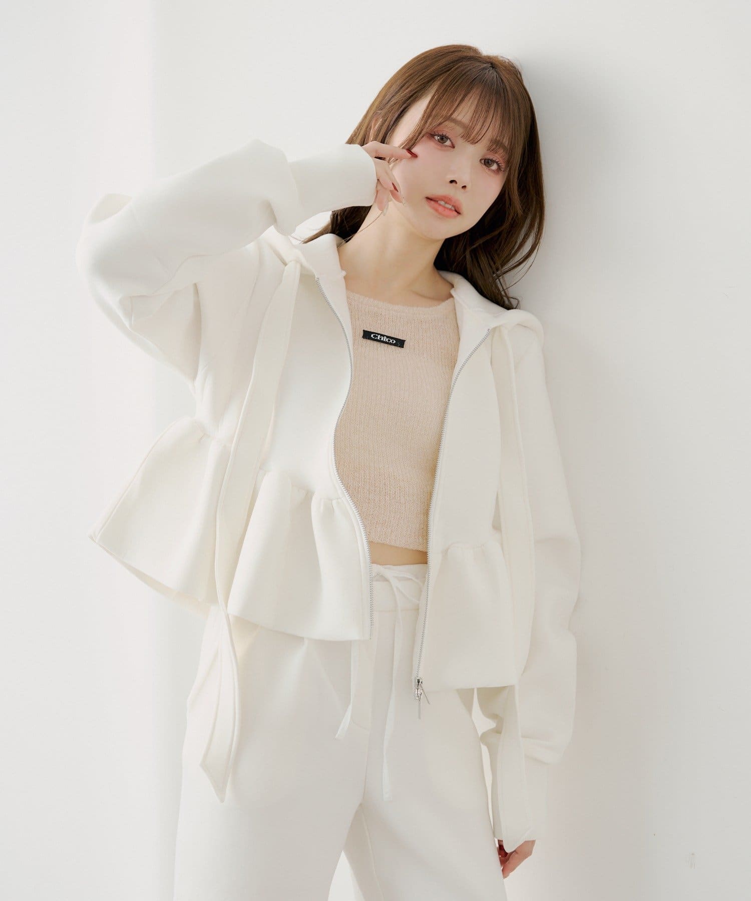 Chico(チコ) 【SALON by Chico/セットアップ対応】太リボンペプラムジップスウェット