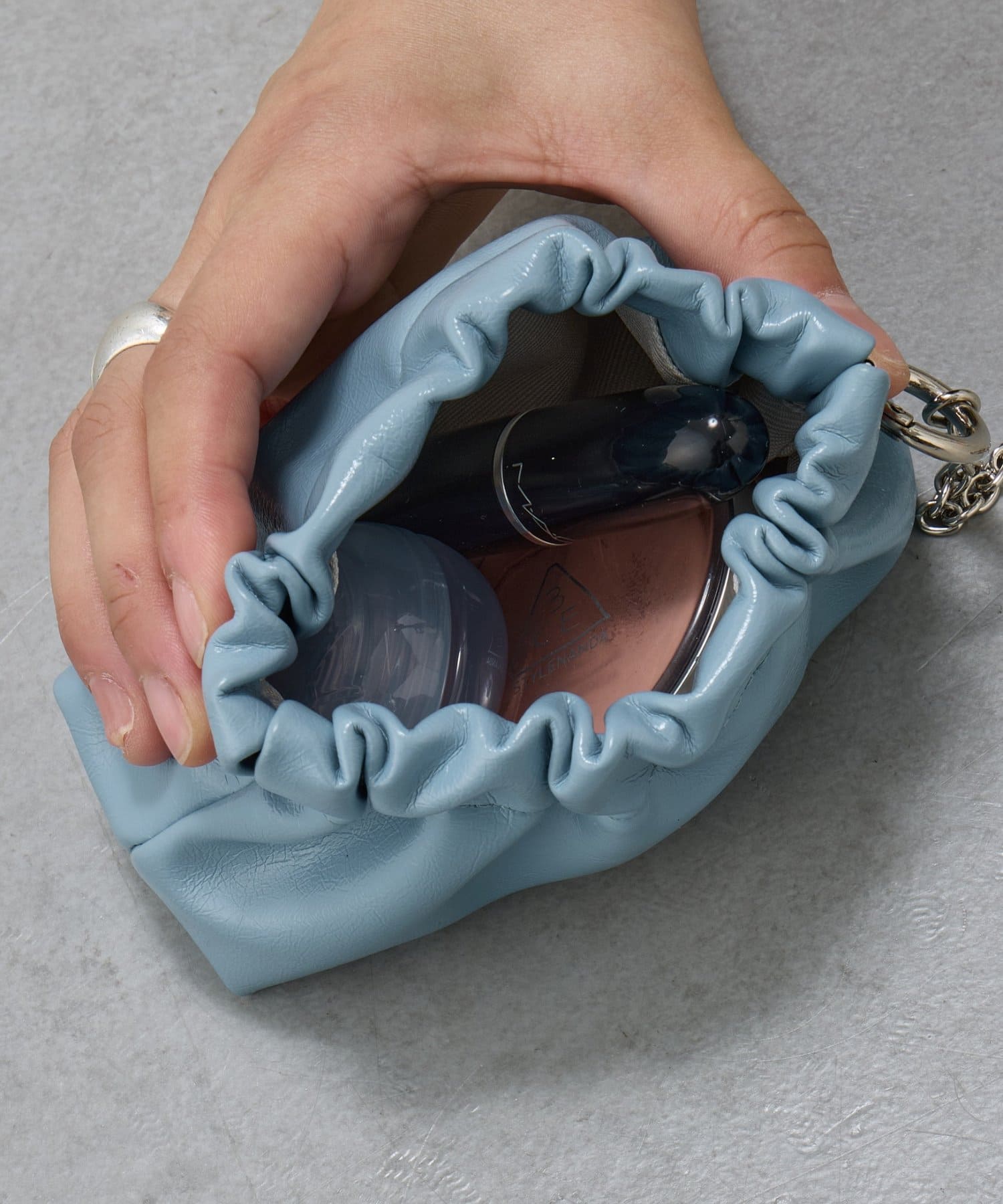 Kastane(カスタネ) 【Kolors like you/4.2(木)12:00発売】ギャザーポーチチャーム