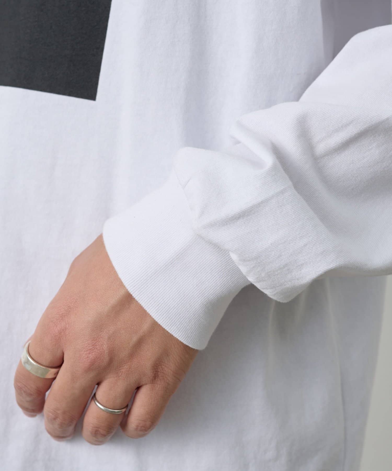 COLONY 2139(コロニー トゥーワンスリーナイン) スクエアフォトプリントロンT