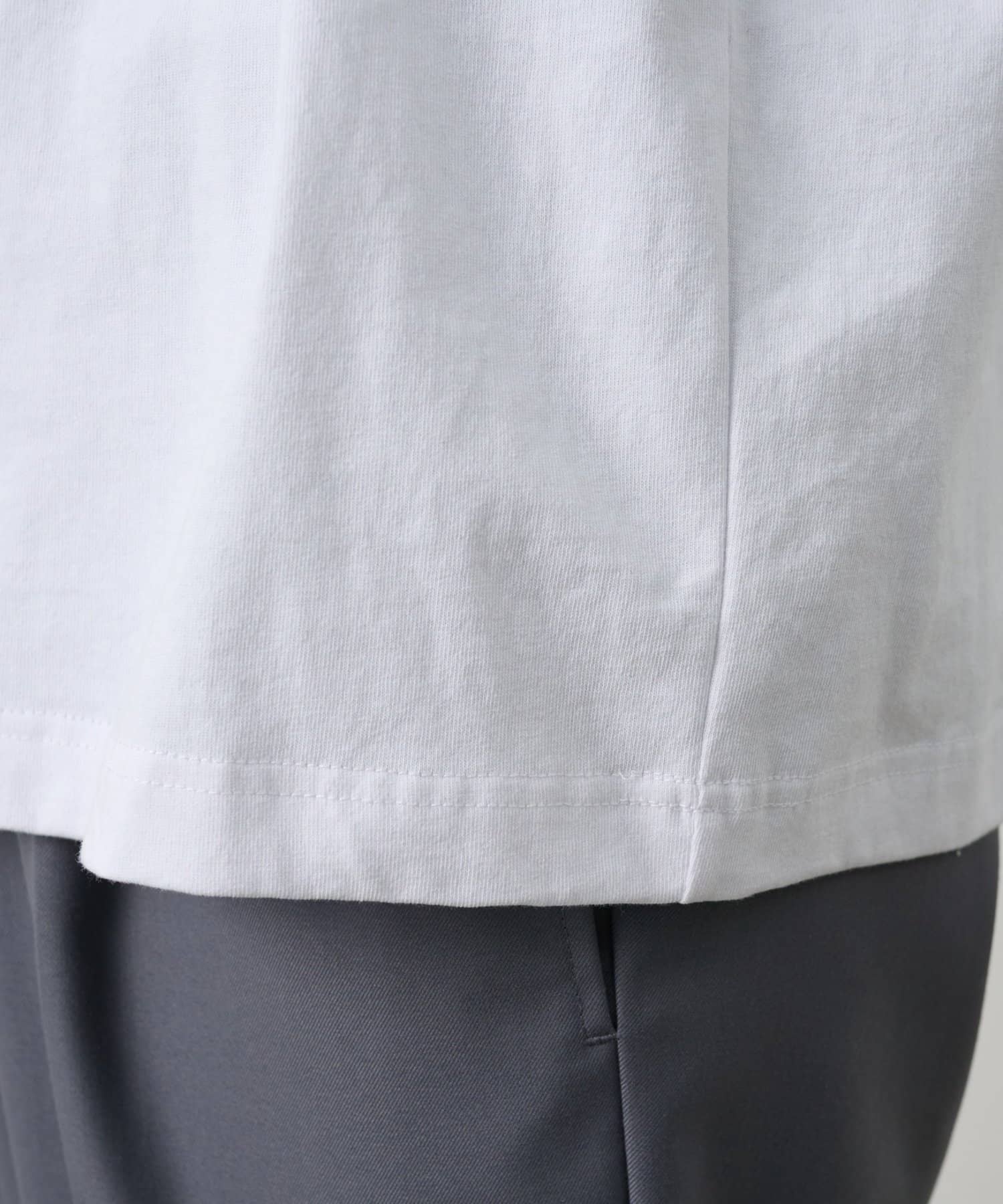 COLONY 2139(コロニー トゥーワンスリーナイン) スクエアフォトプリントロンT