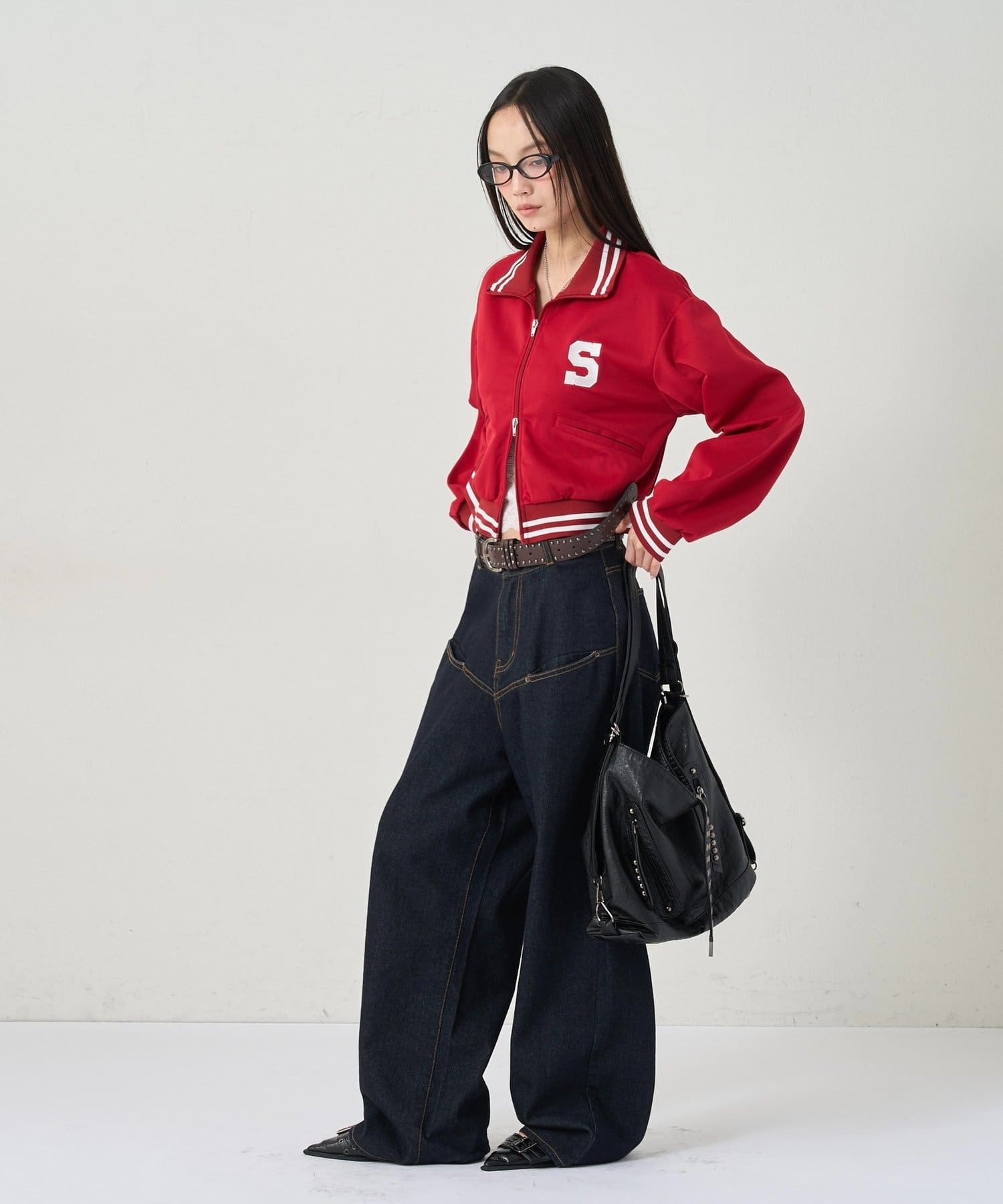 WHO’S WHO gallery(フーズフーギャラリー) Sロゴコンパクトトラックジャケット