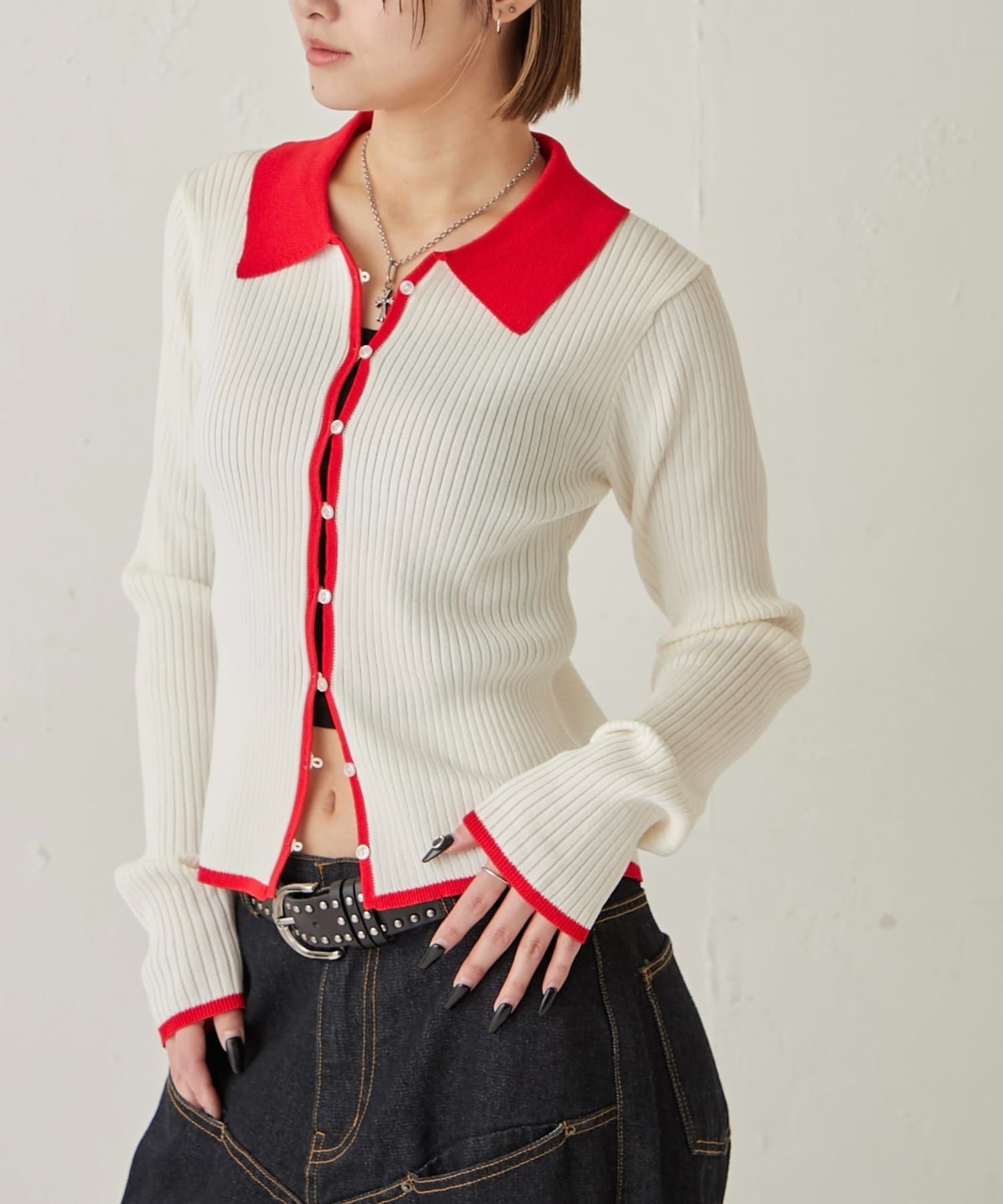 WHO’S WHO gallery(フーズフーギャラリー) TWO-TONE COLLARED RIB SLIM CARDIGAN