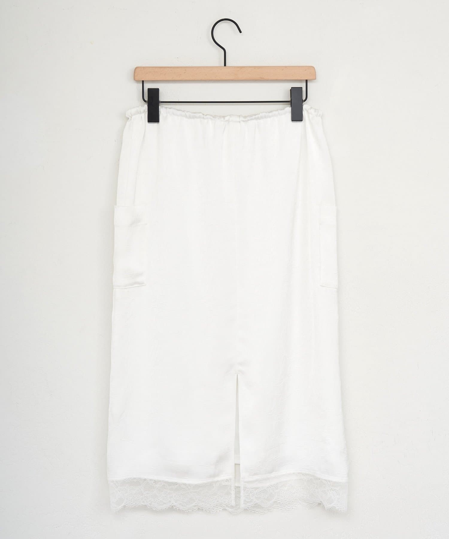 DISCOAT(ディスコート) 【umm.】ヒゲレースクラッシュサテンミドルスカート