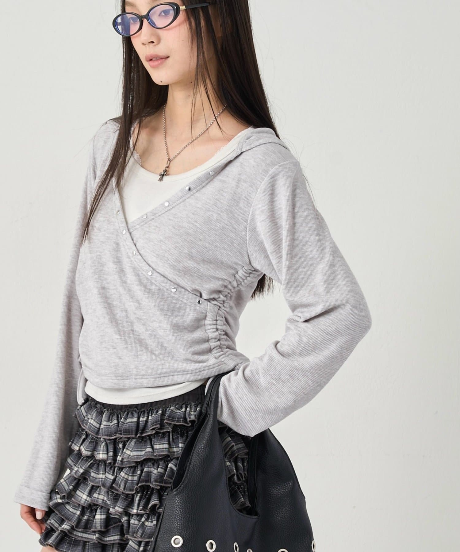 WHO’S WHO gallery(フーズフーギャラリー) STUDS RIB WRAP HOODIE