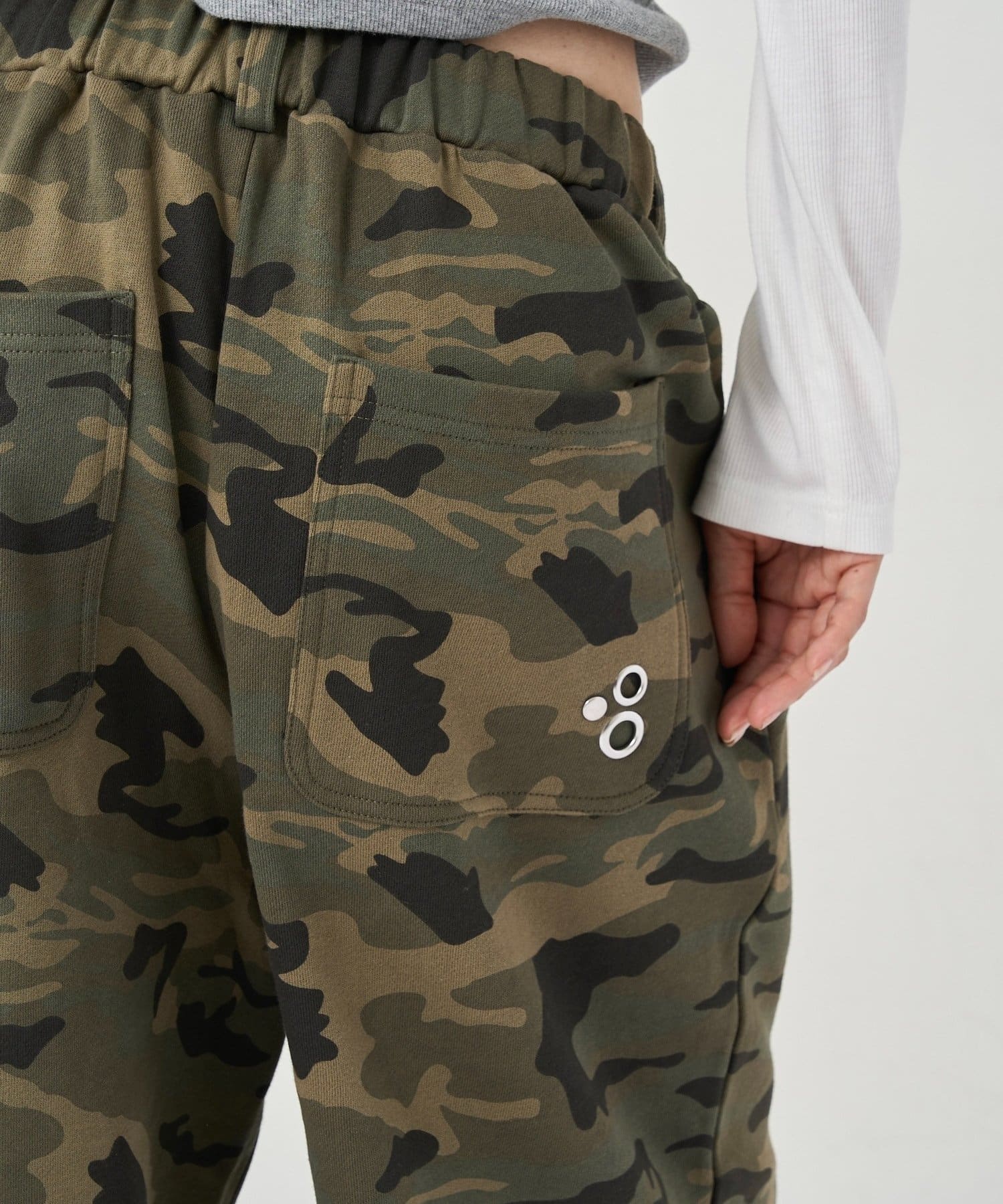 WHO’S WHO gallery(フーズフーギャラリー) EYELET SWEAT PANT/アイレットスウェットパンツ