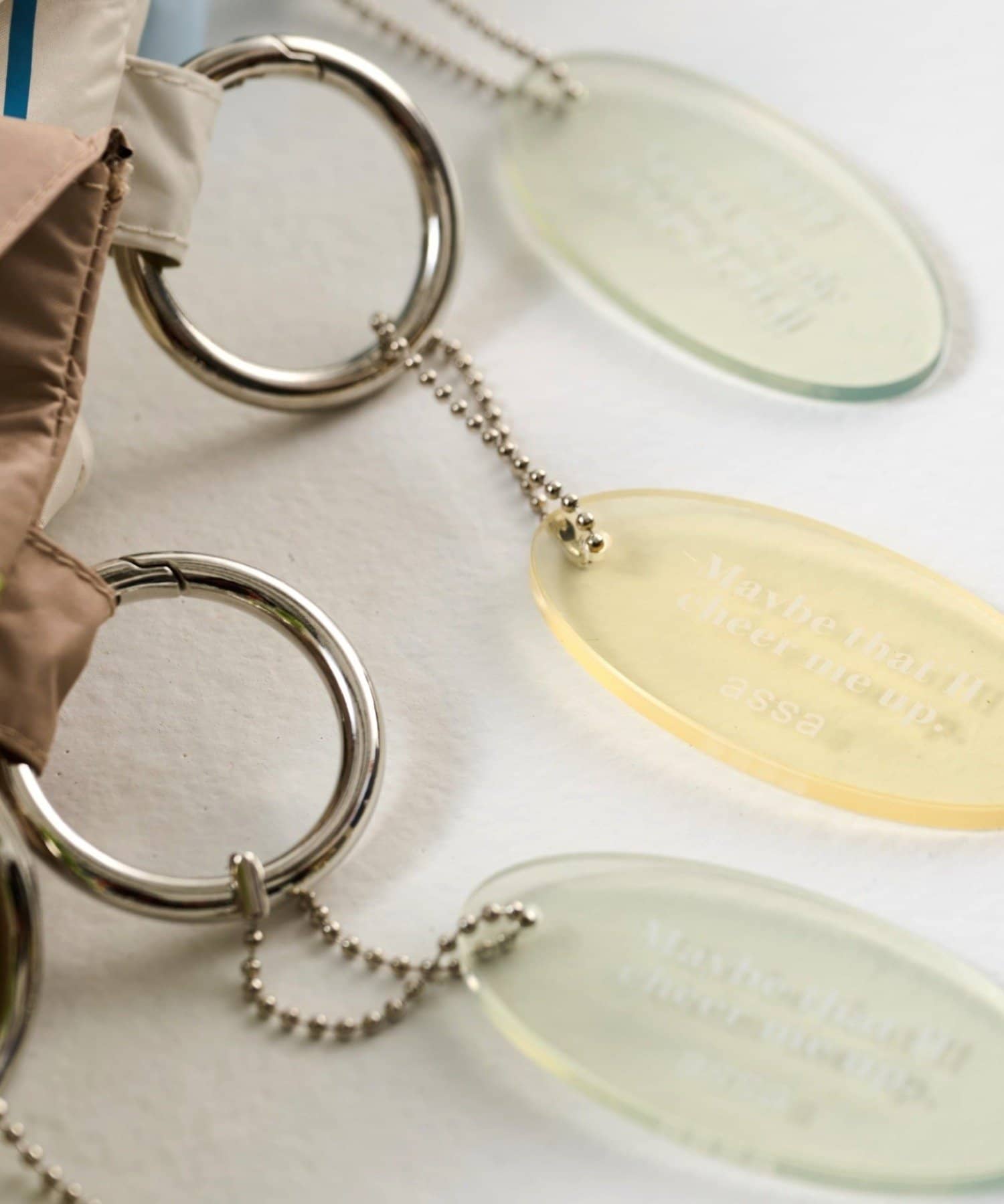 BIRTHDAY BAR(バースデイバー) 〈遮光・UVカット率100％〉ストライプ 晴雨兼用 折りたたみ傘 ポーチ付き