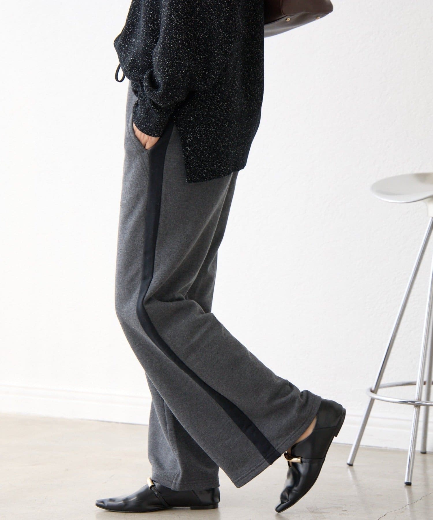 OUTLET(アウトレット) 【RIVE DROITE】サイドラインジャージーパンツ